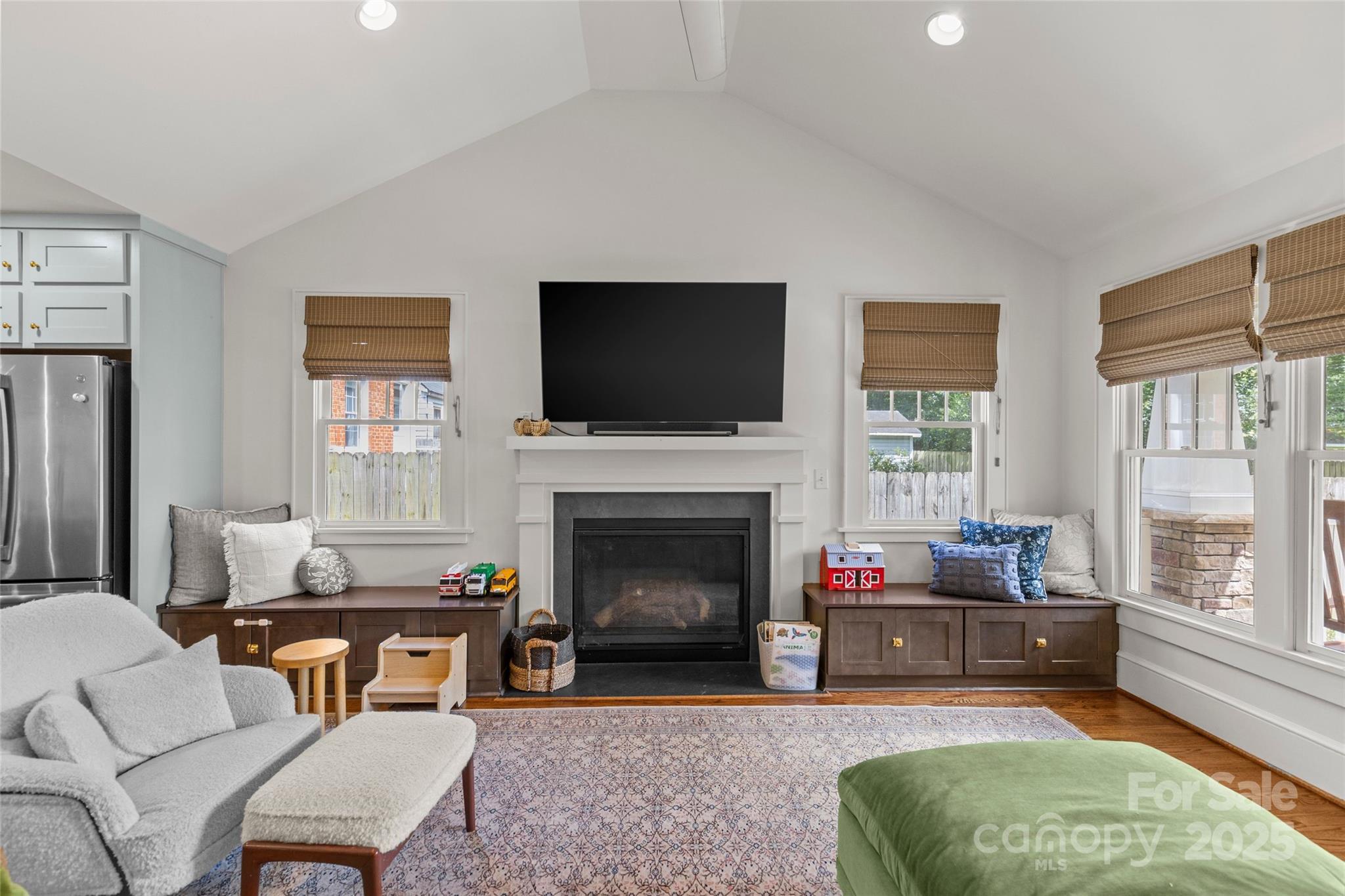 2112 Shenandoah Avenue