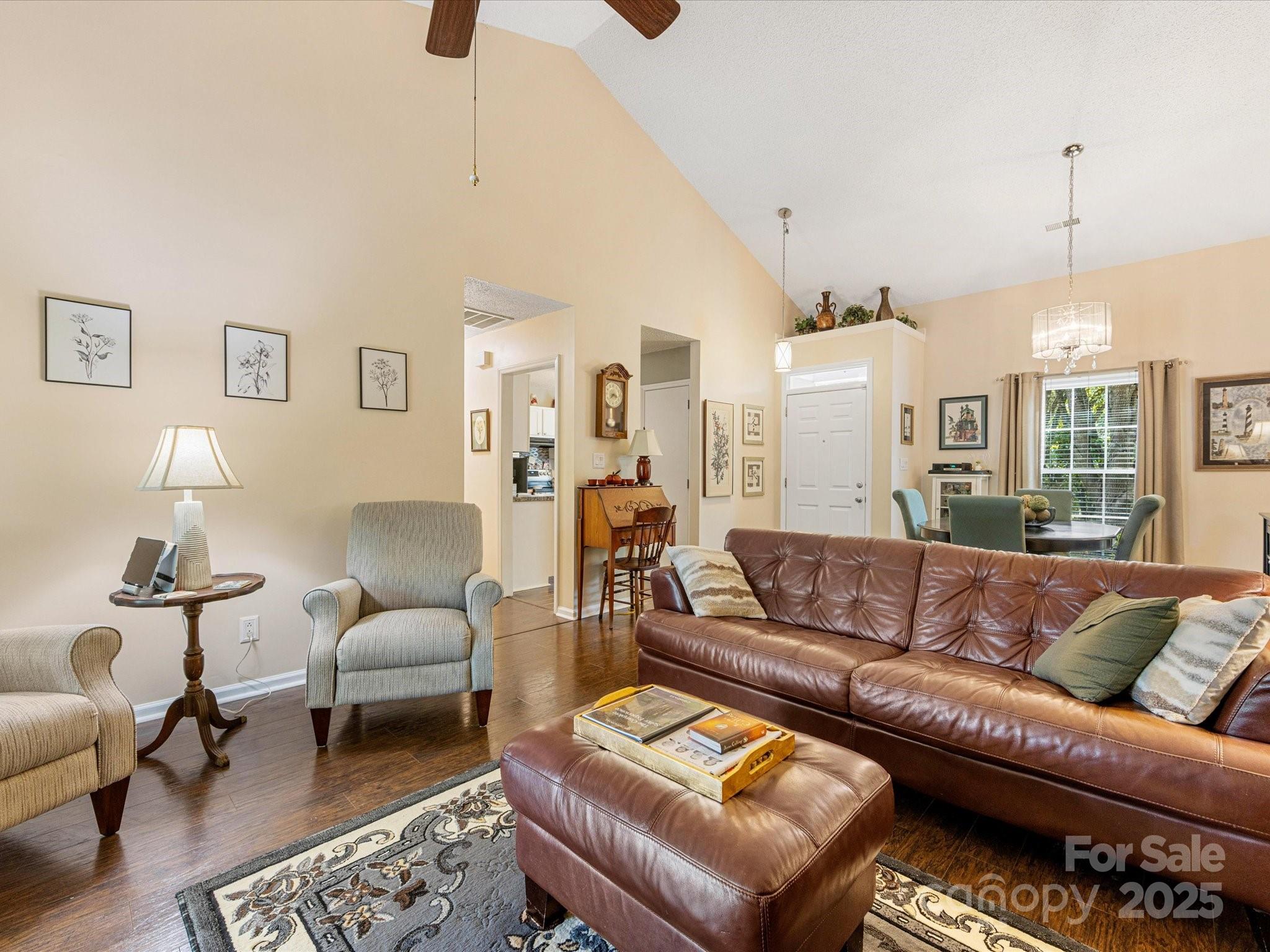 13600 Seastone Lane