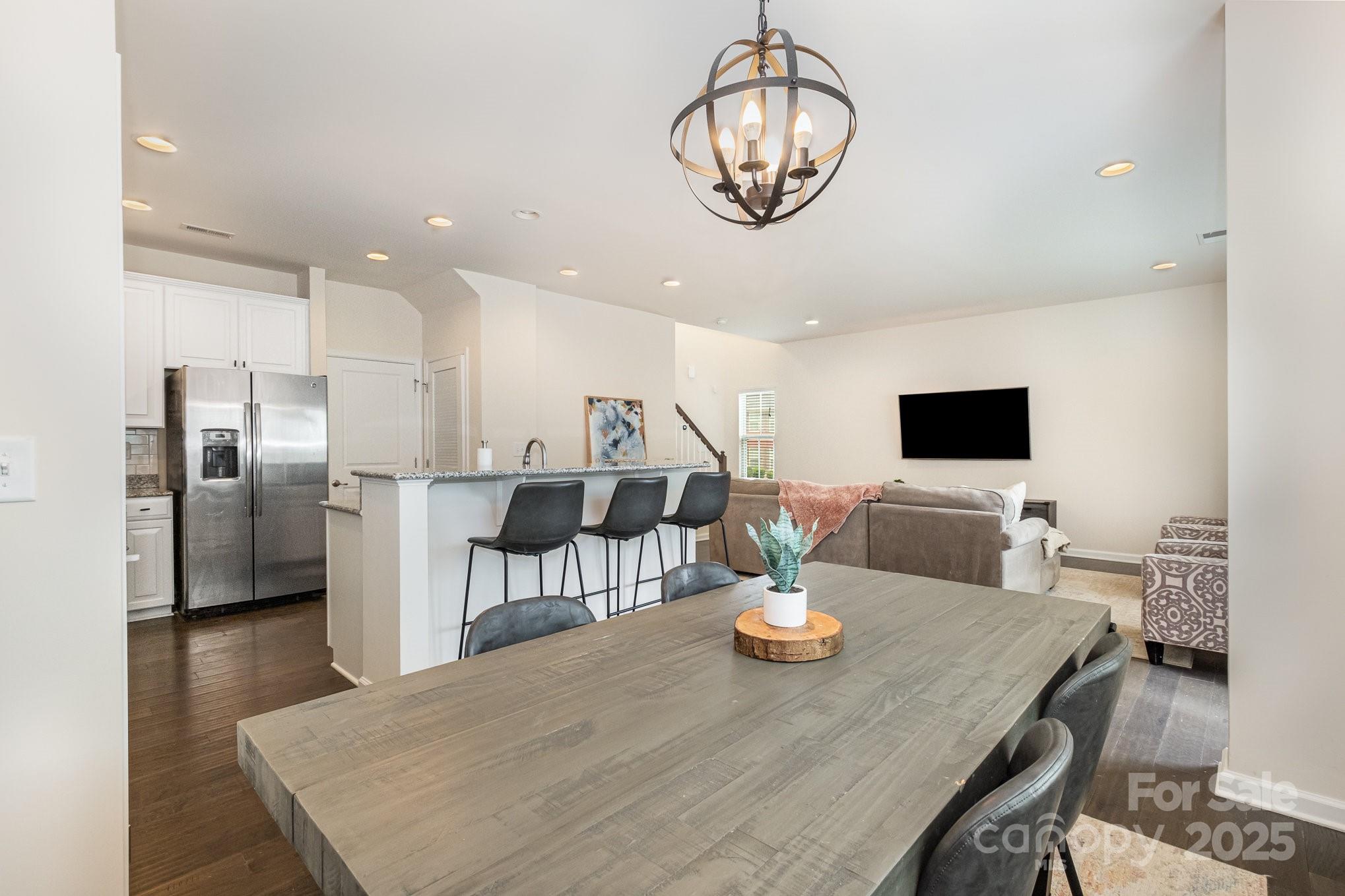 1825 Evergreen Drive