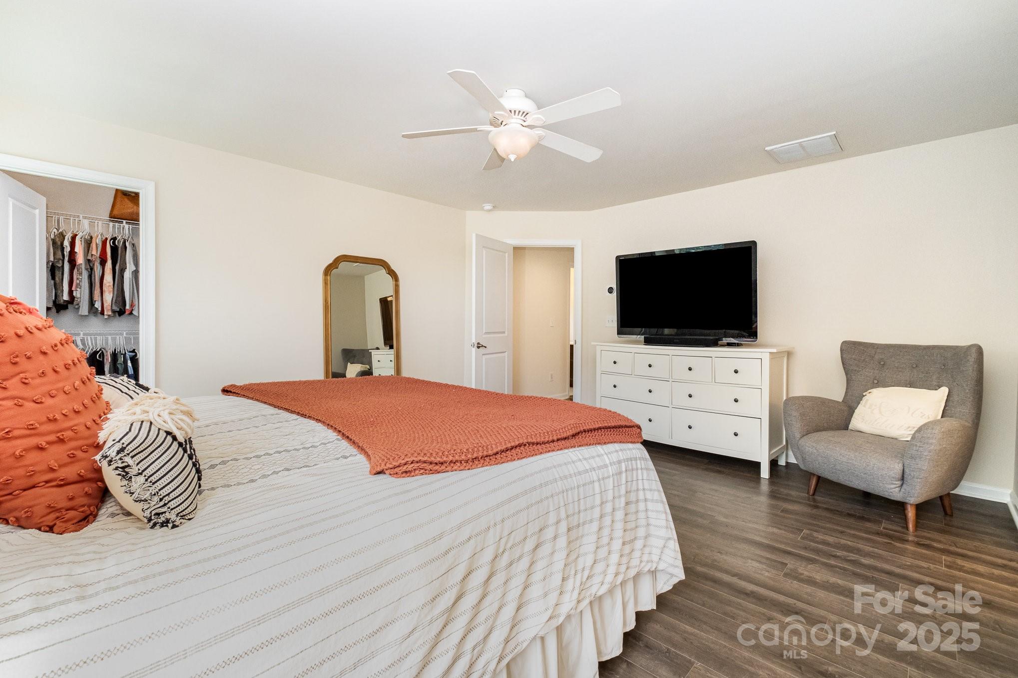 1825 Evergreen Drive