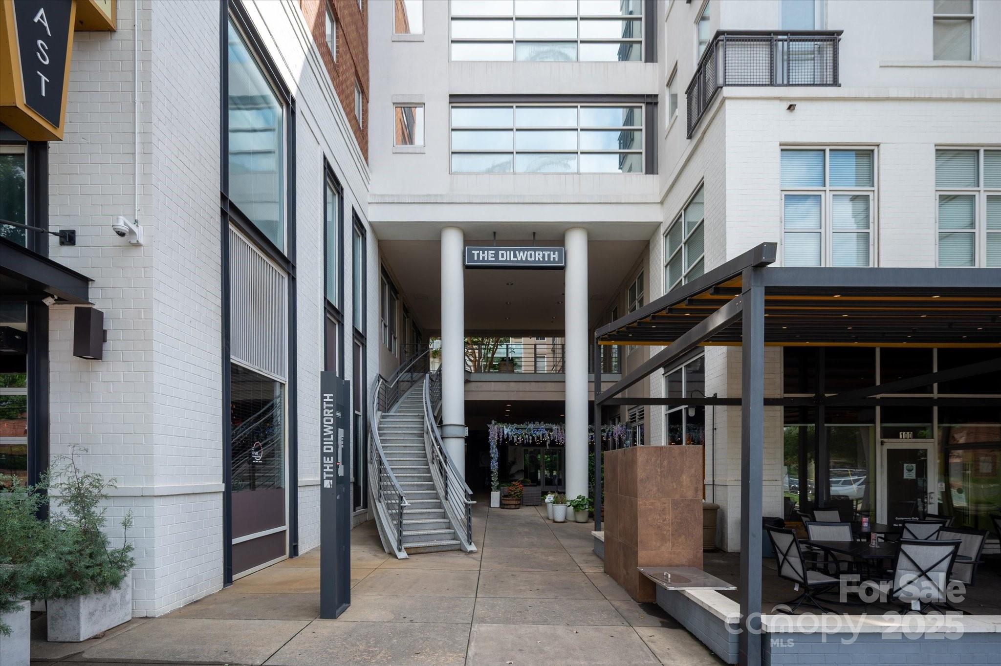1315 East Boulevard Unit: 225