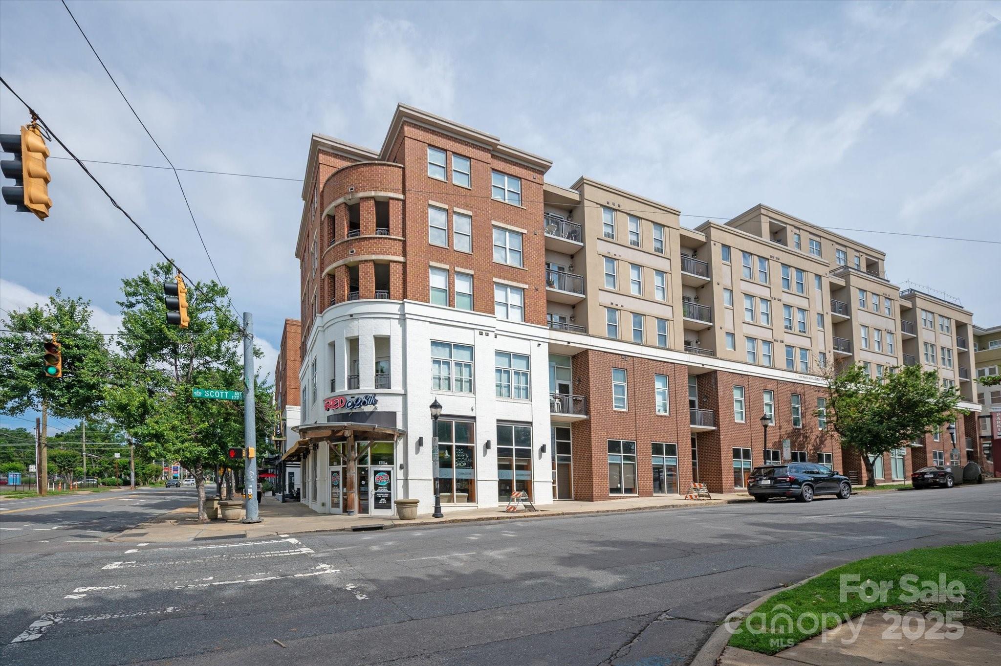1315 East Boulevard Unit: 225
