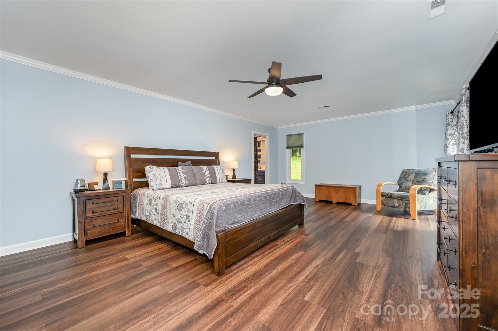3041 Shallowood Lane