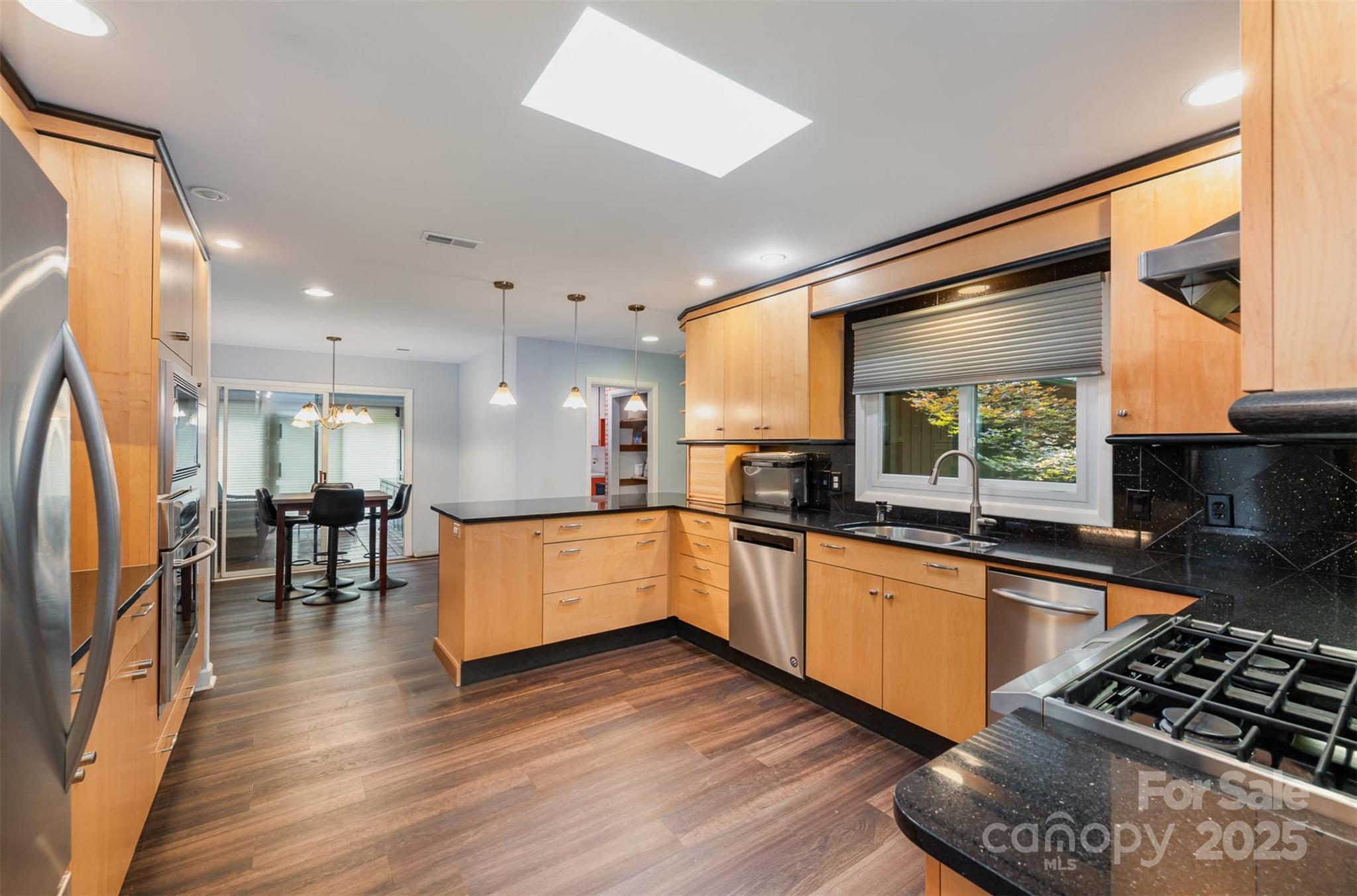 3041 Shallowood Lane