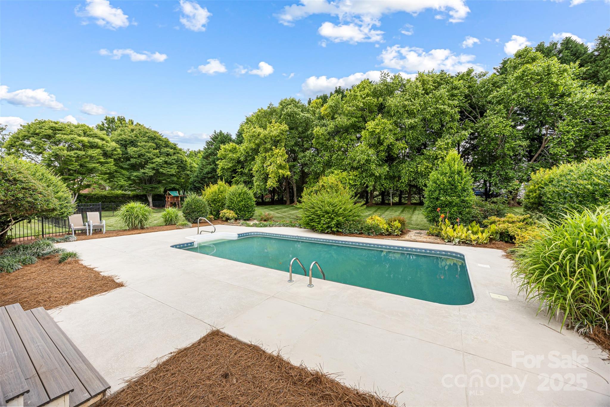 3706 Song Sparrow Drive