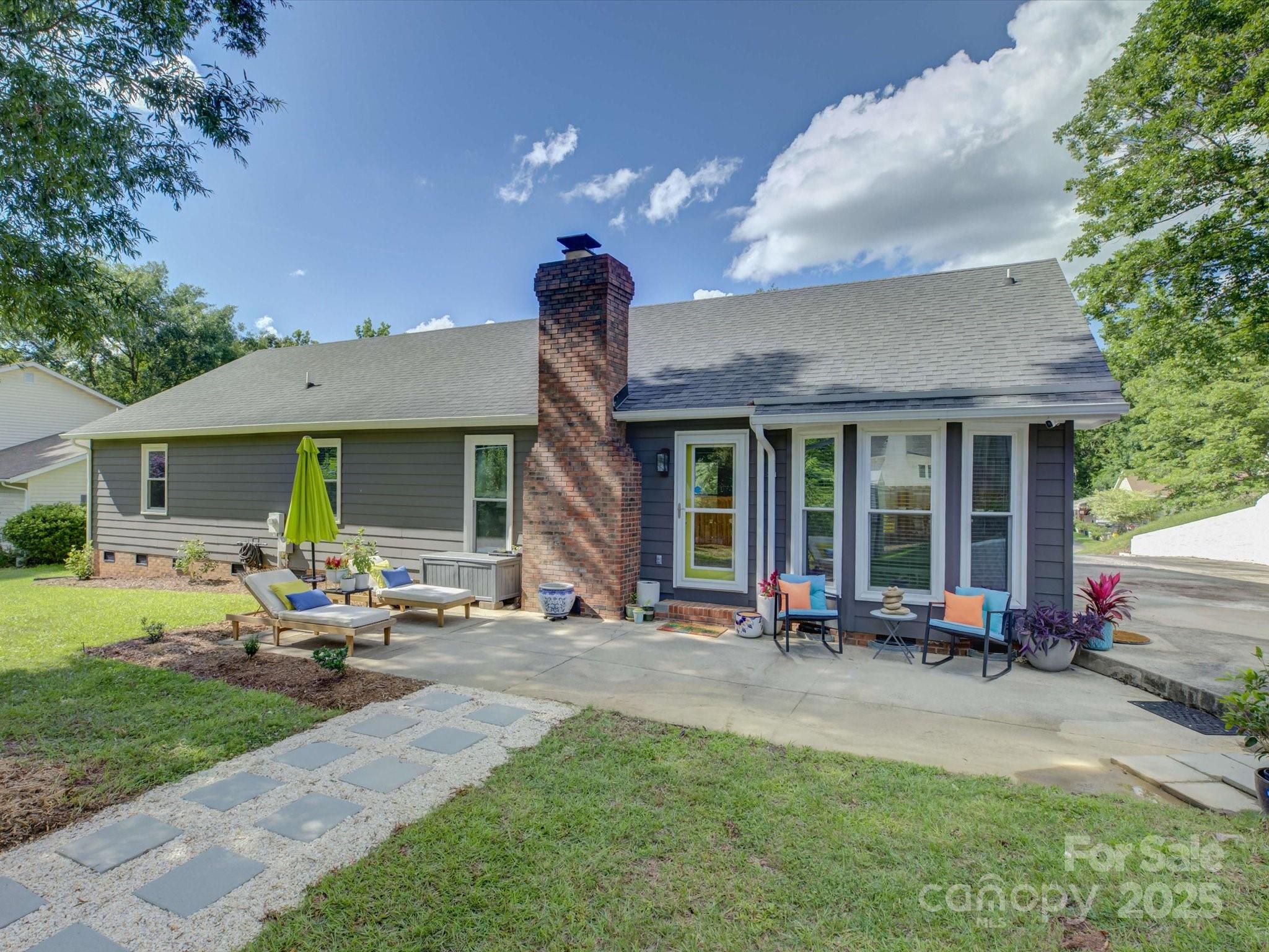 116 Hallett Street