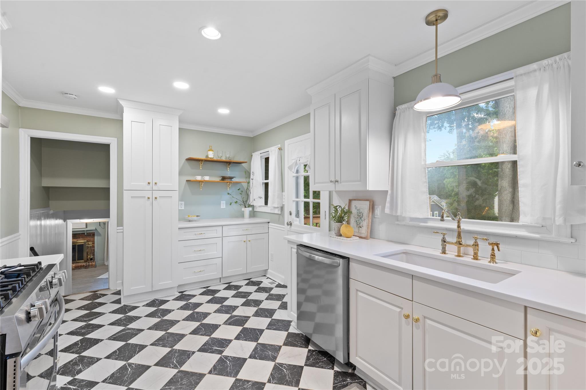 1024 Regency Drive