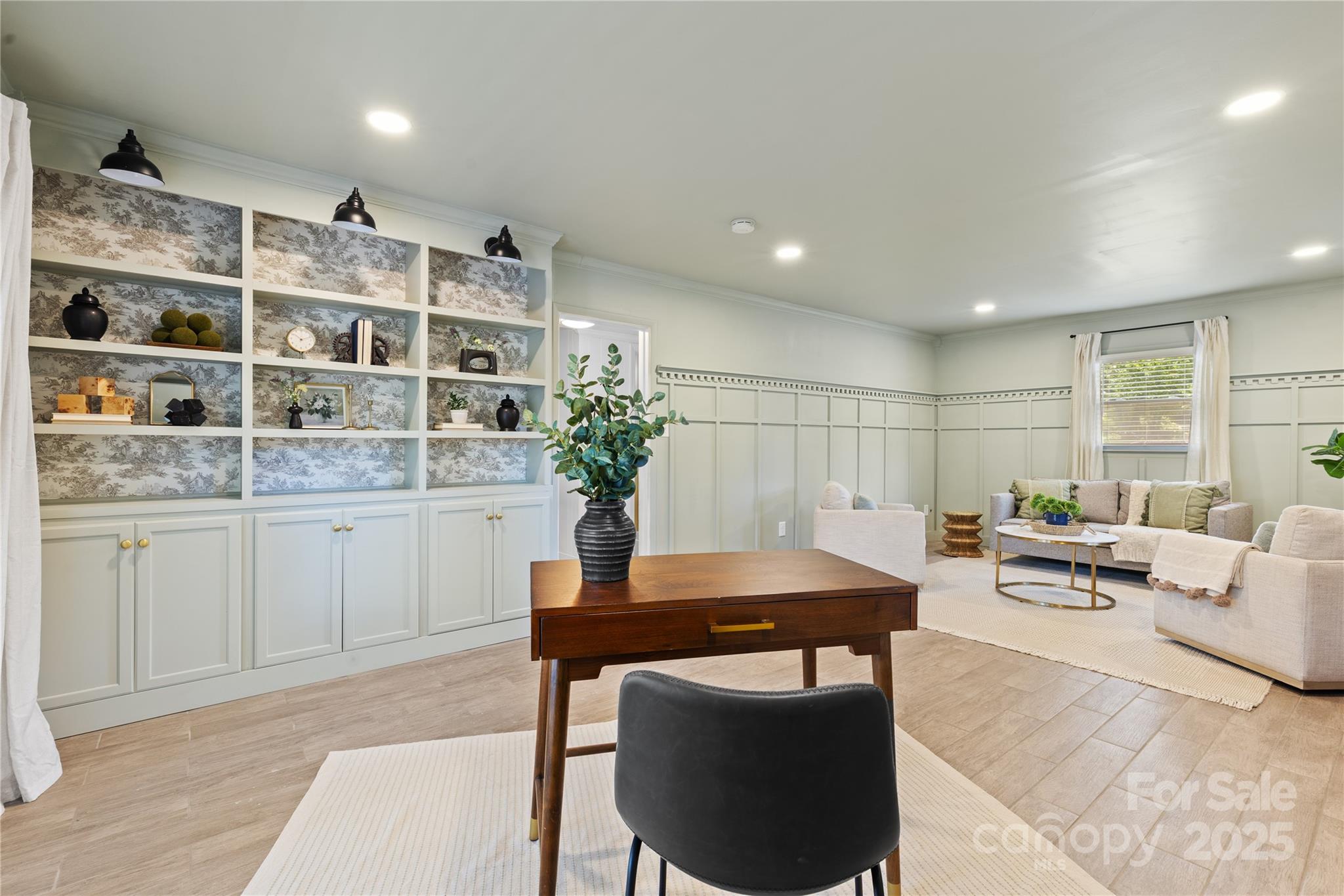1024 Regency Drive