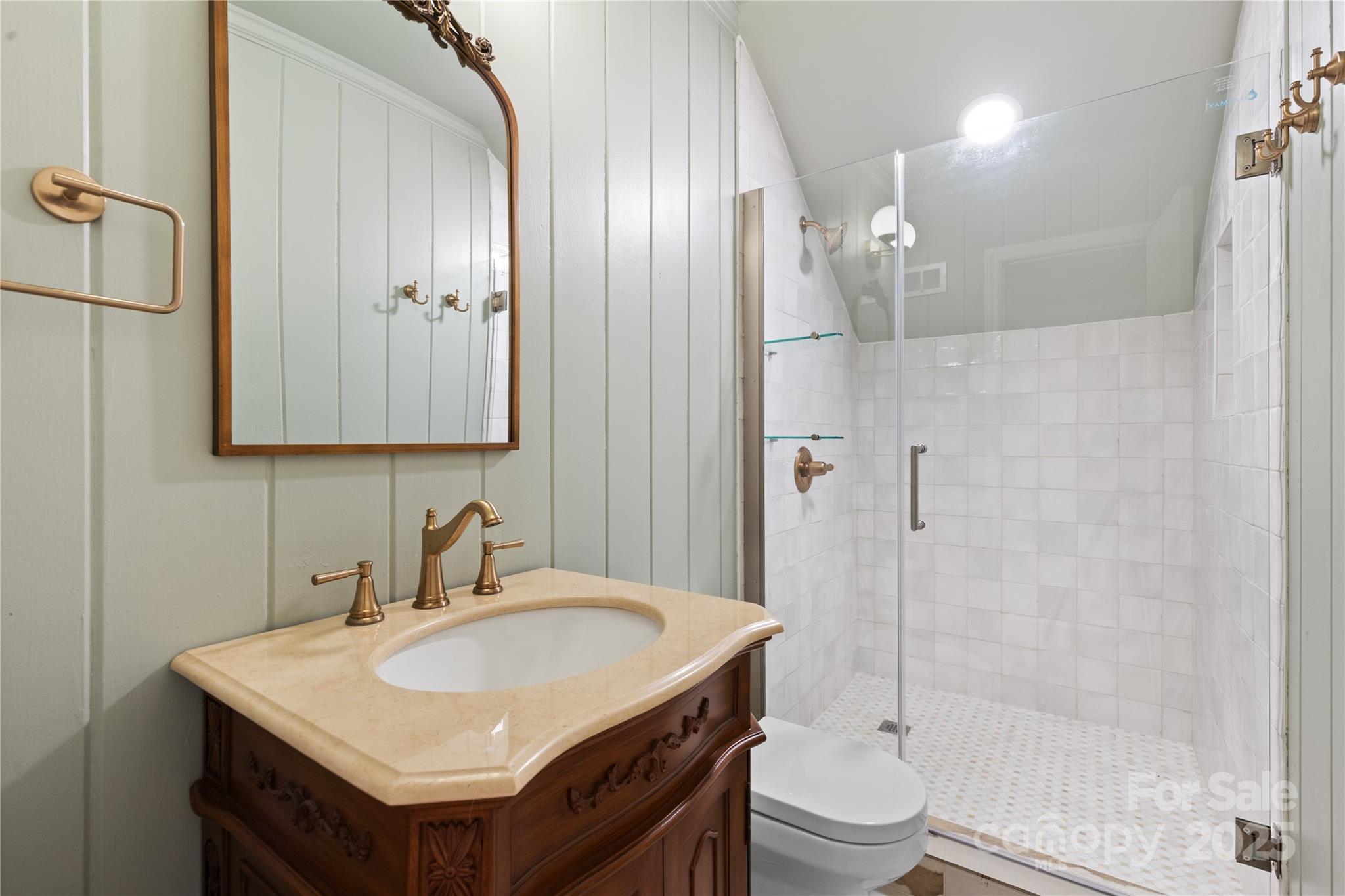 1024 Regency Drive