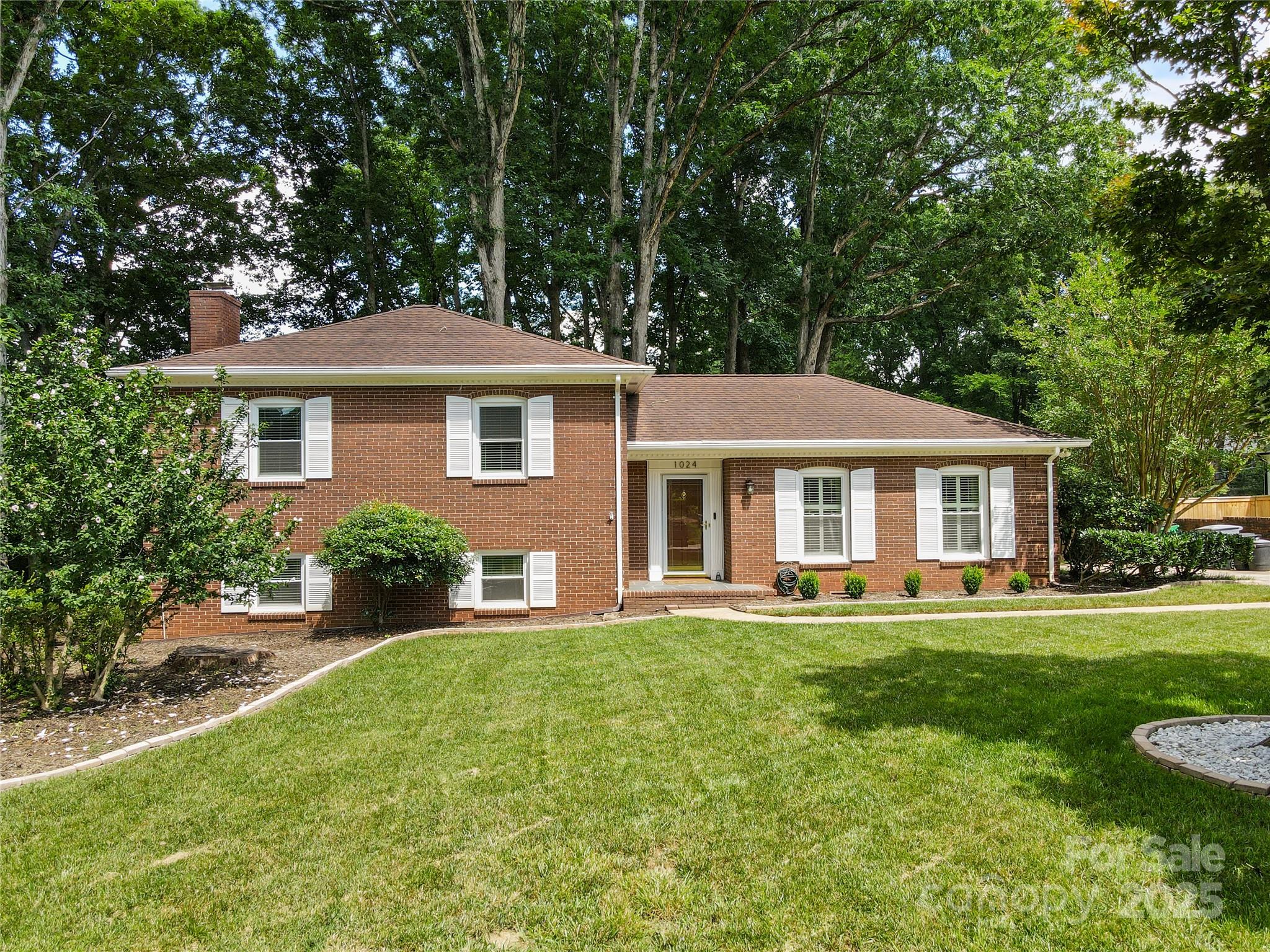 1024 Regency Drive