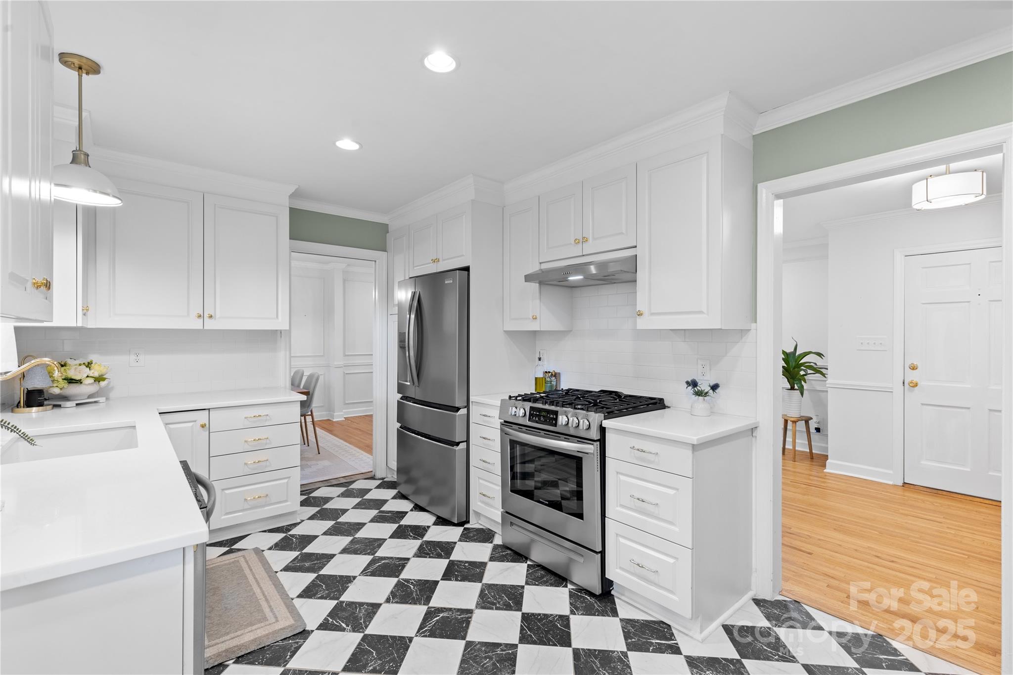1024 Regency Drive
