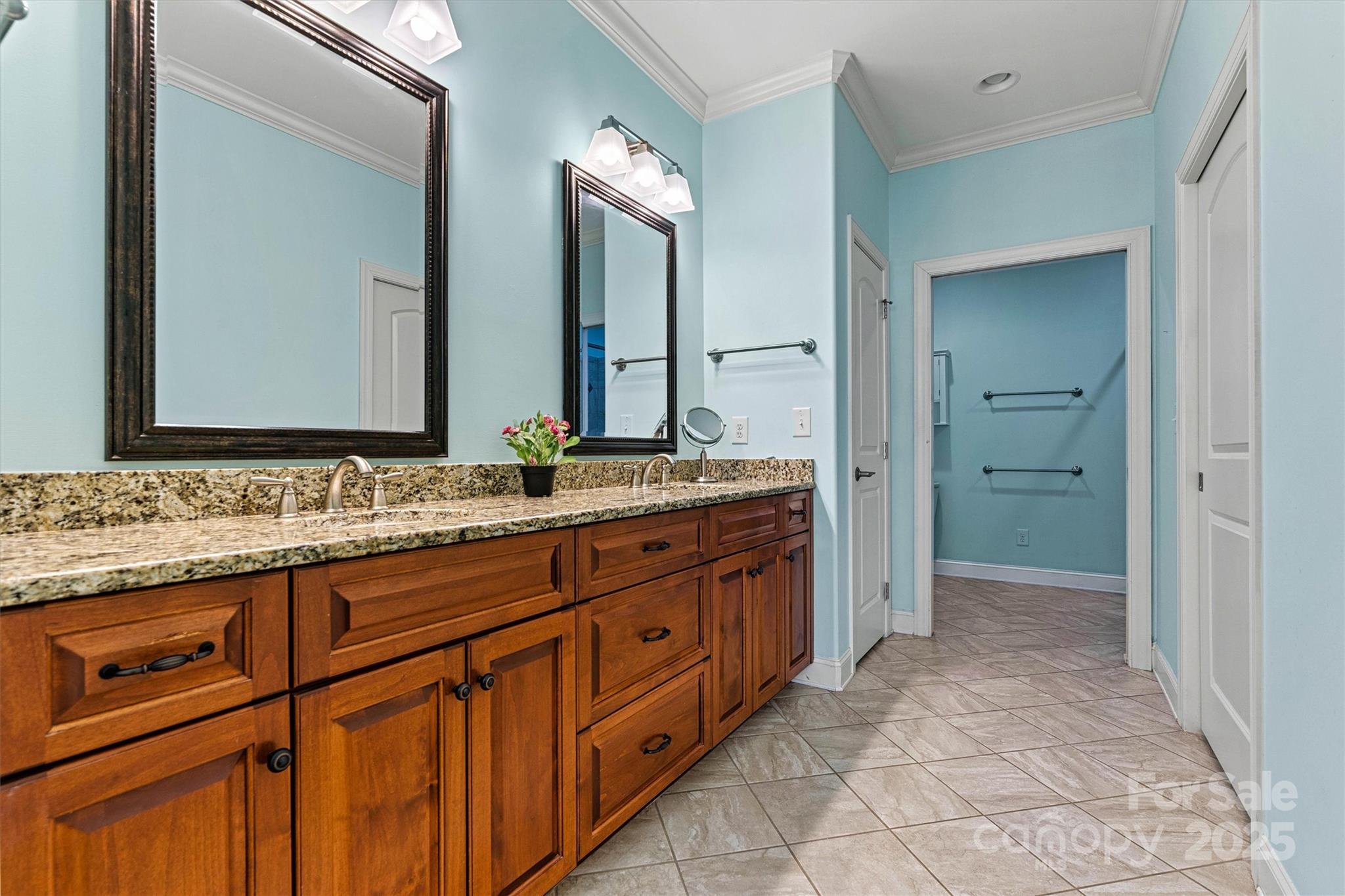 2369 Stardust Court