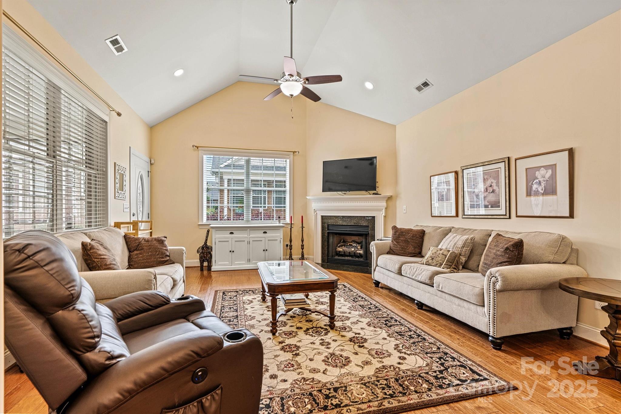2369 Stardust Court