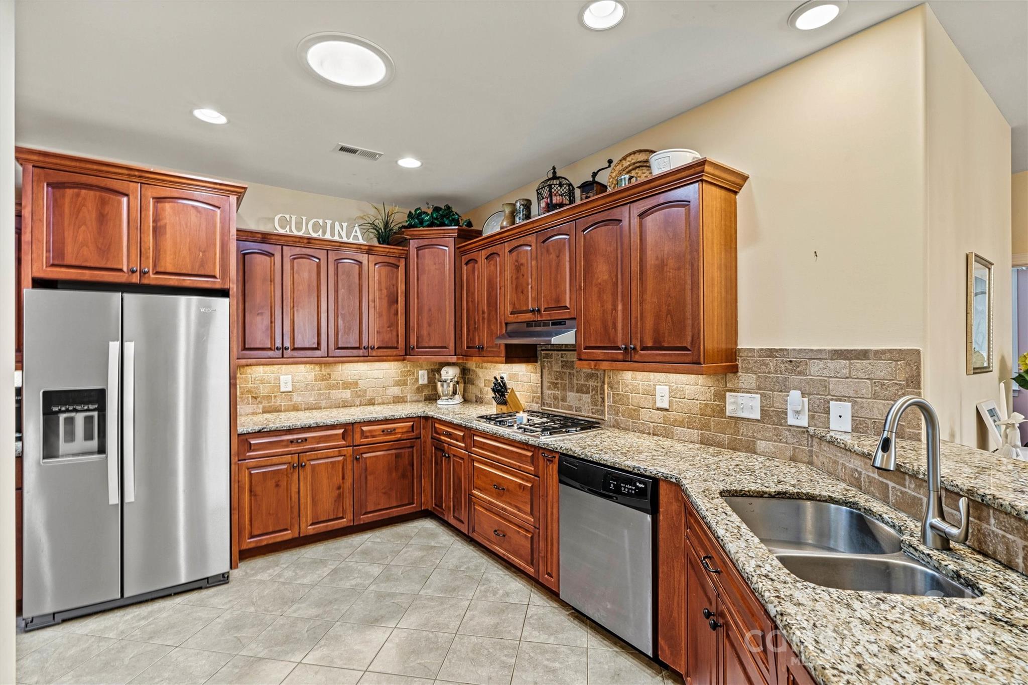 2369 Stardust Court