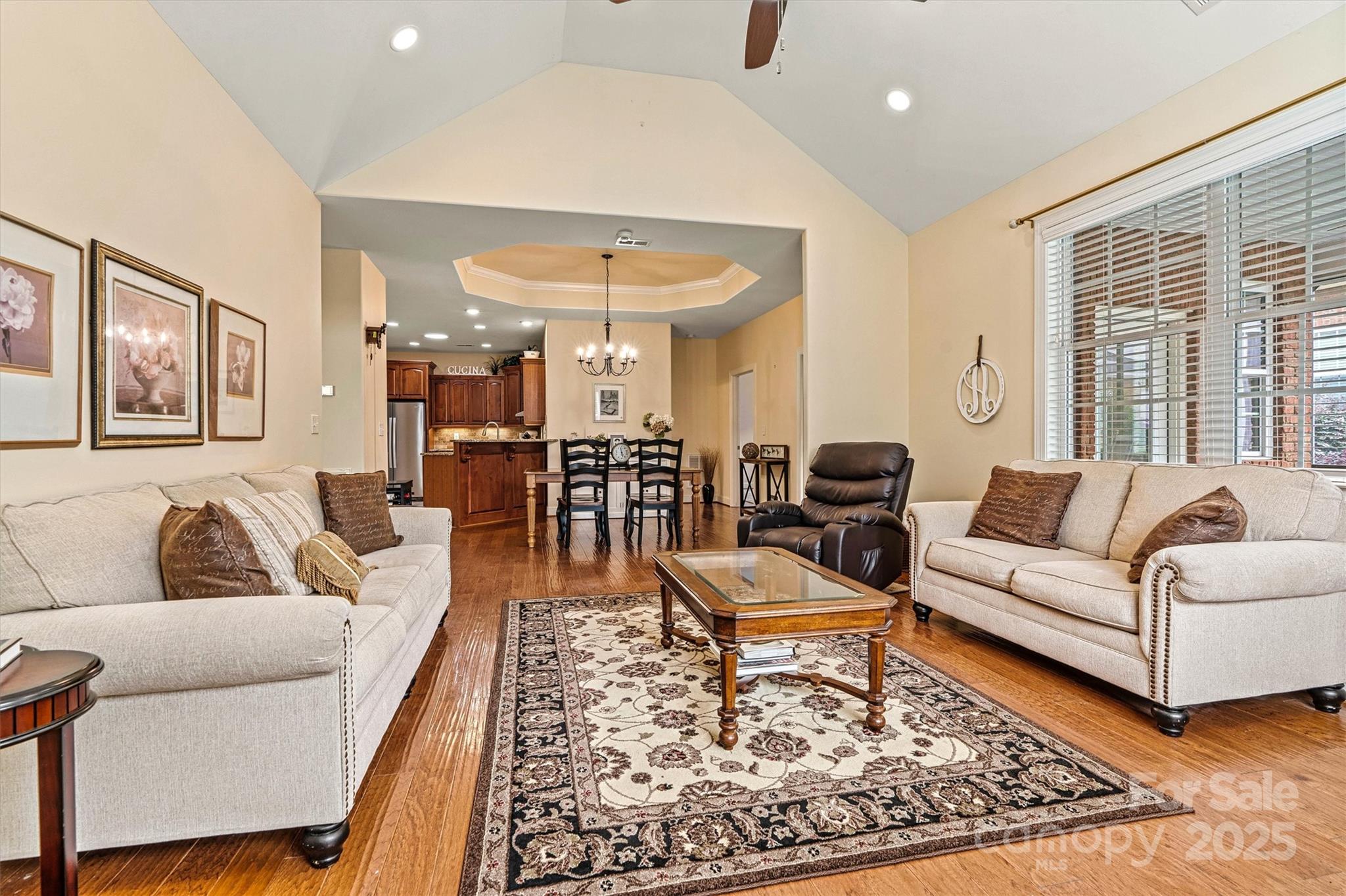2369 Stardust Court