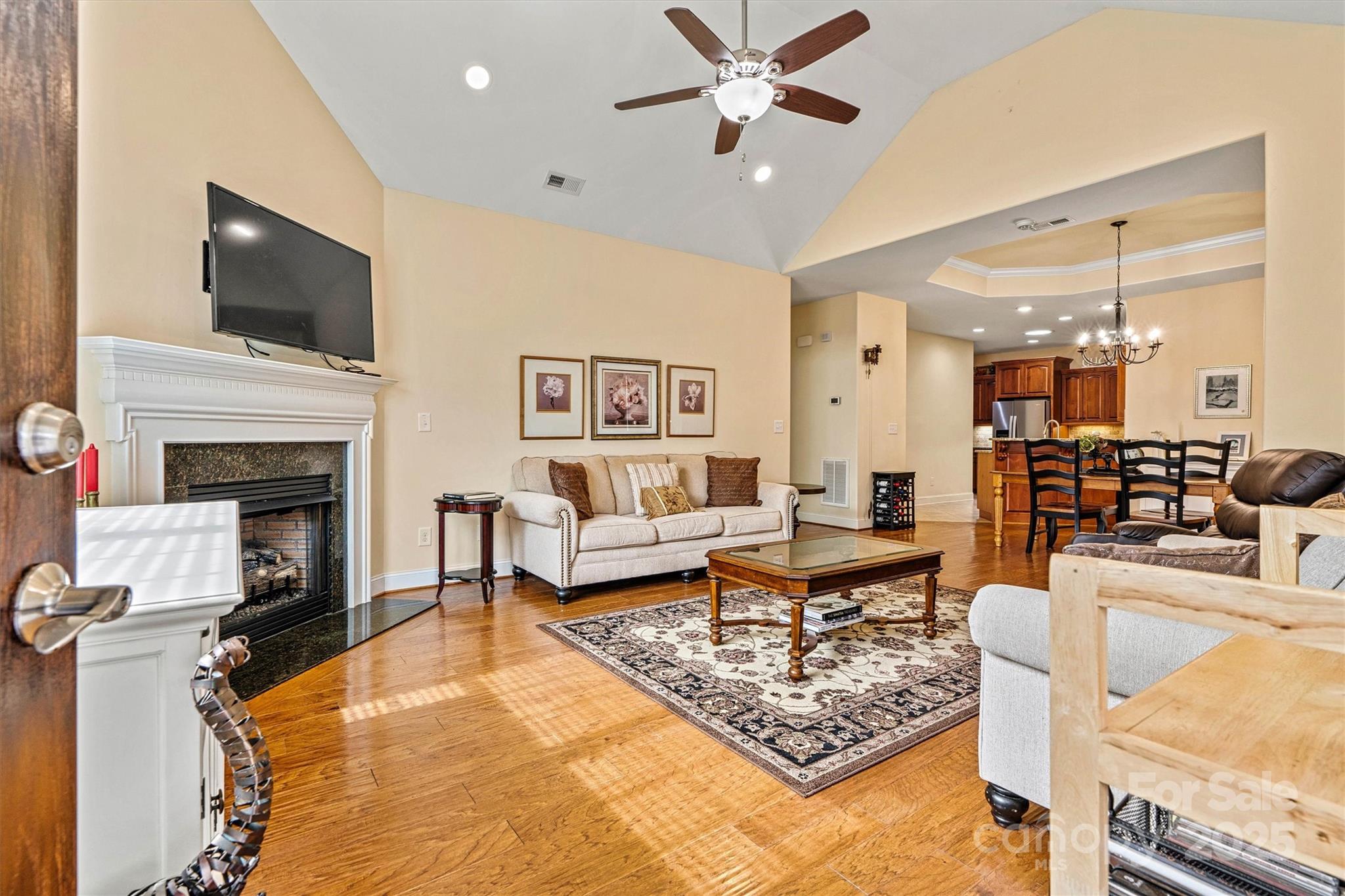 2369 Stardust Court