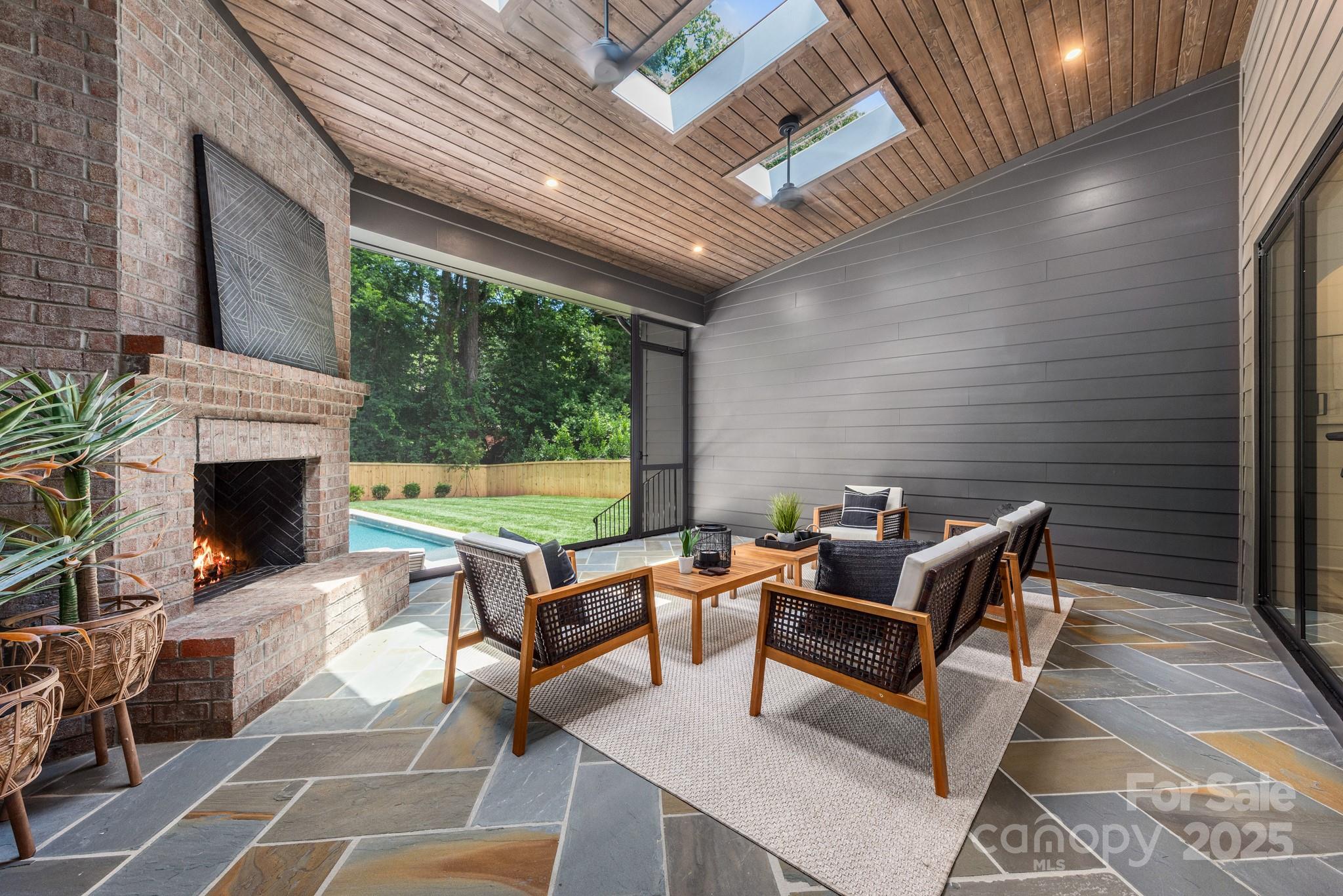 412 Jefferson Drive