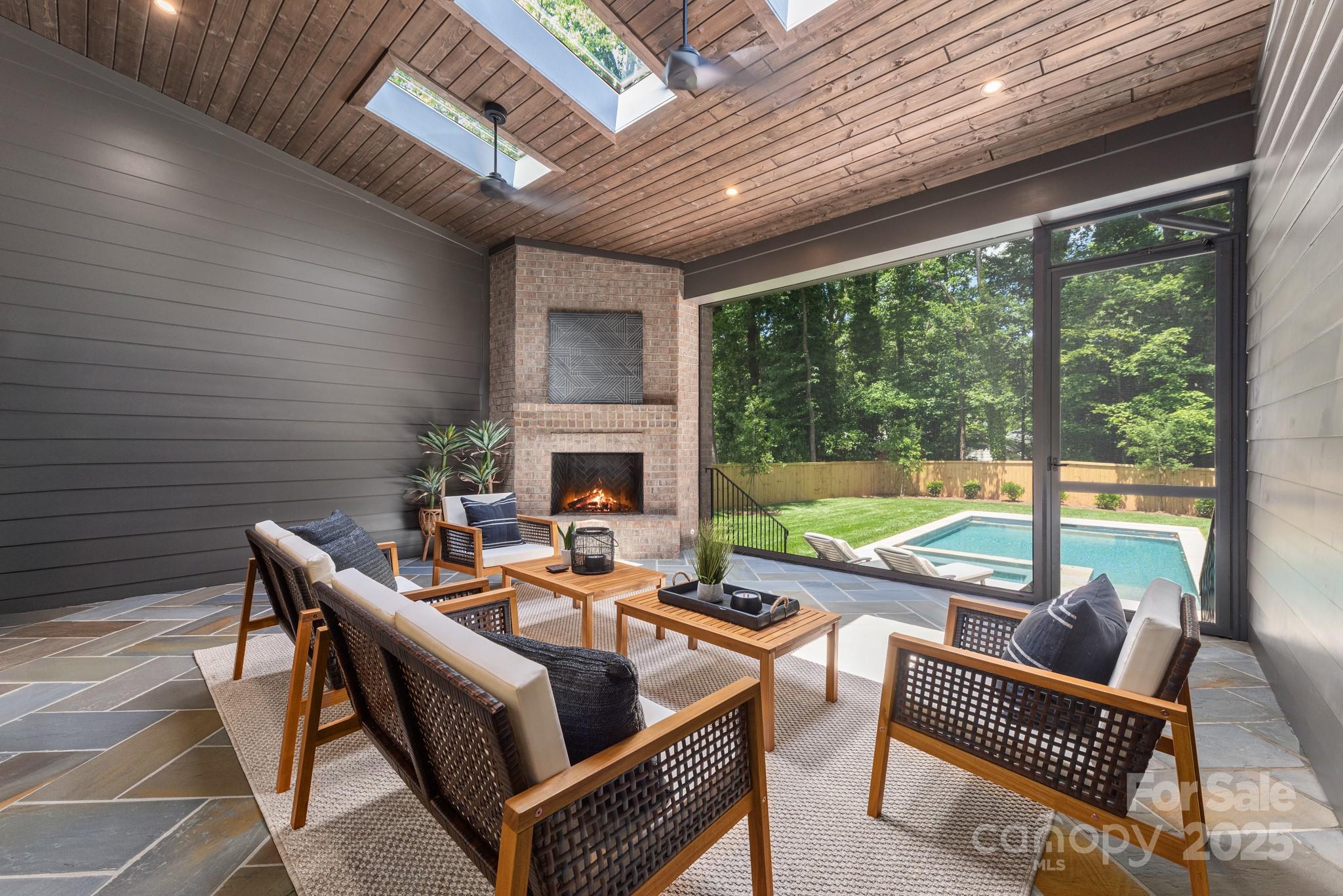 412 Jefferson Drive
