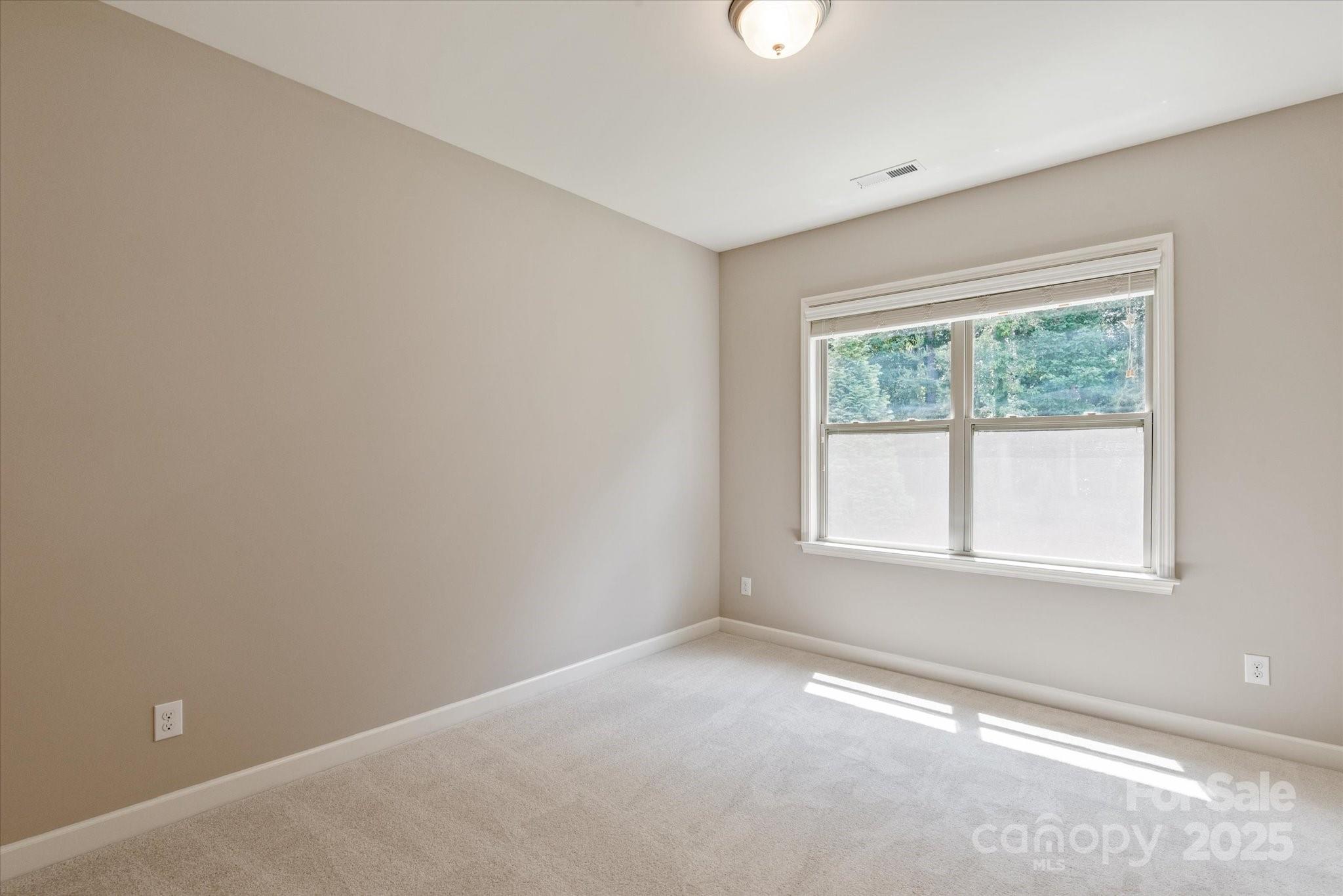 16016 Reynolds Drive