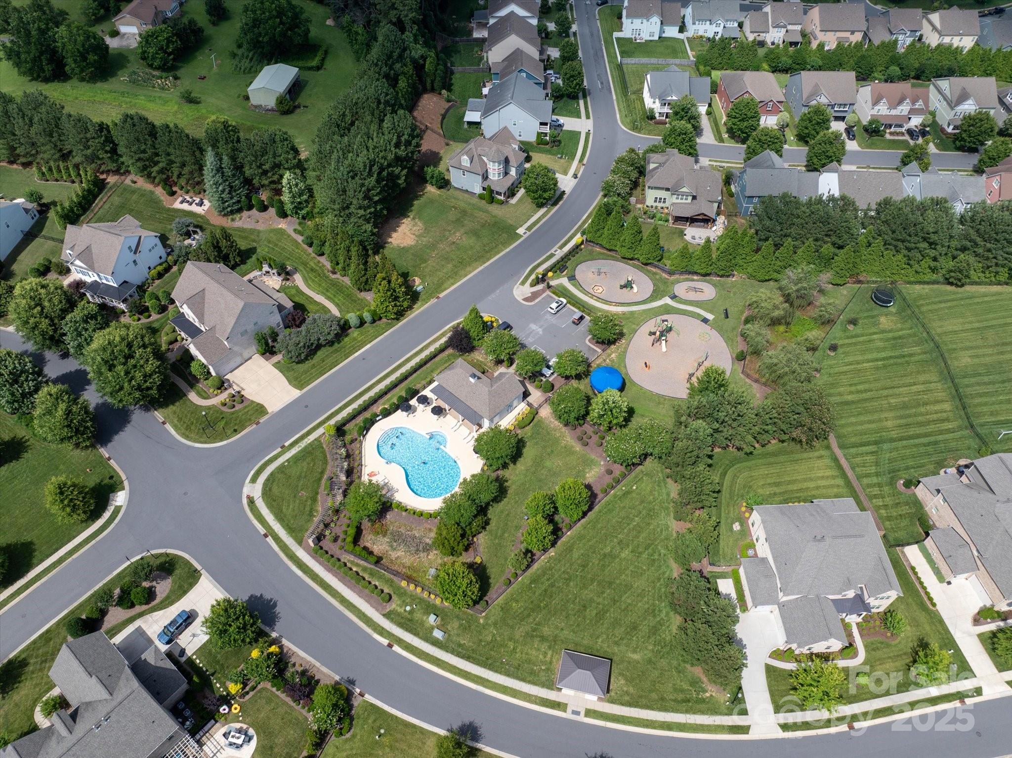 16016 Reynolds Drive