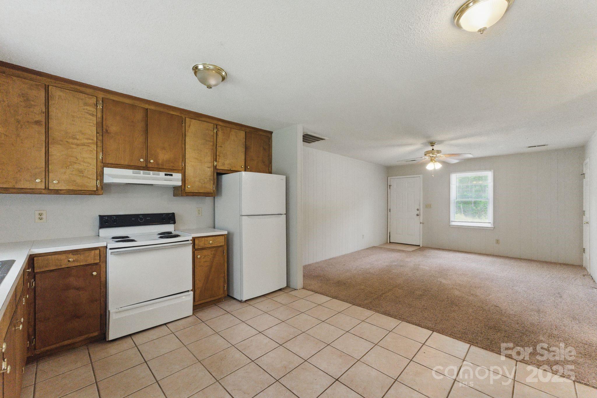 4681-4709 Grassy Creek Road