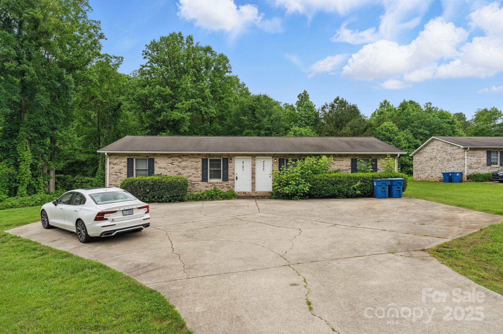 4681-4709 Grassy Creek Road