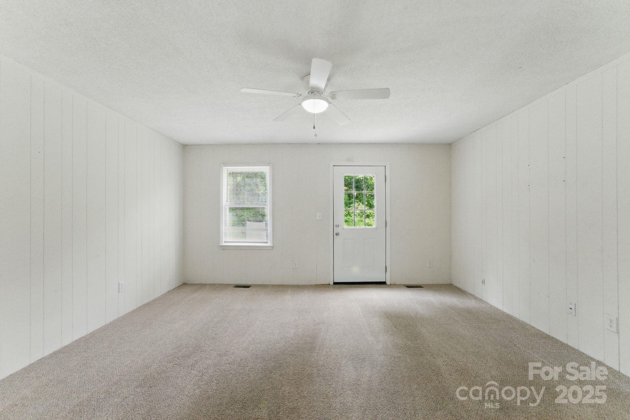 4681-4709 Grassy Creek Road