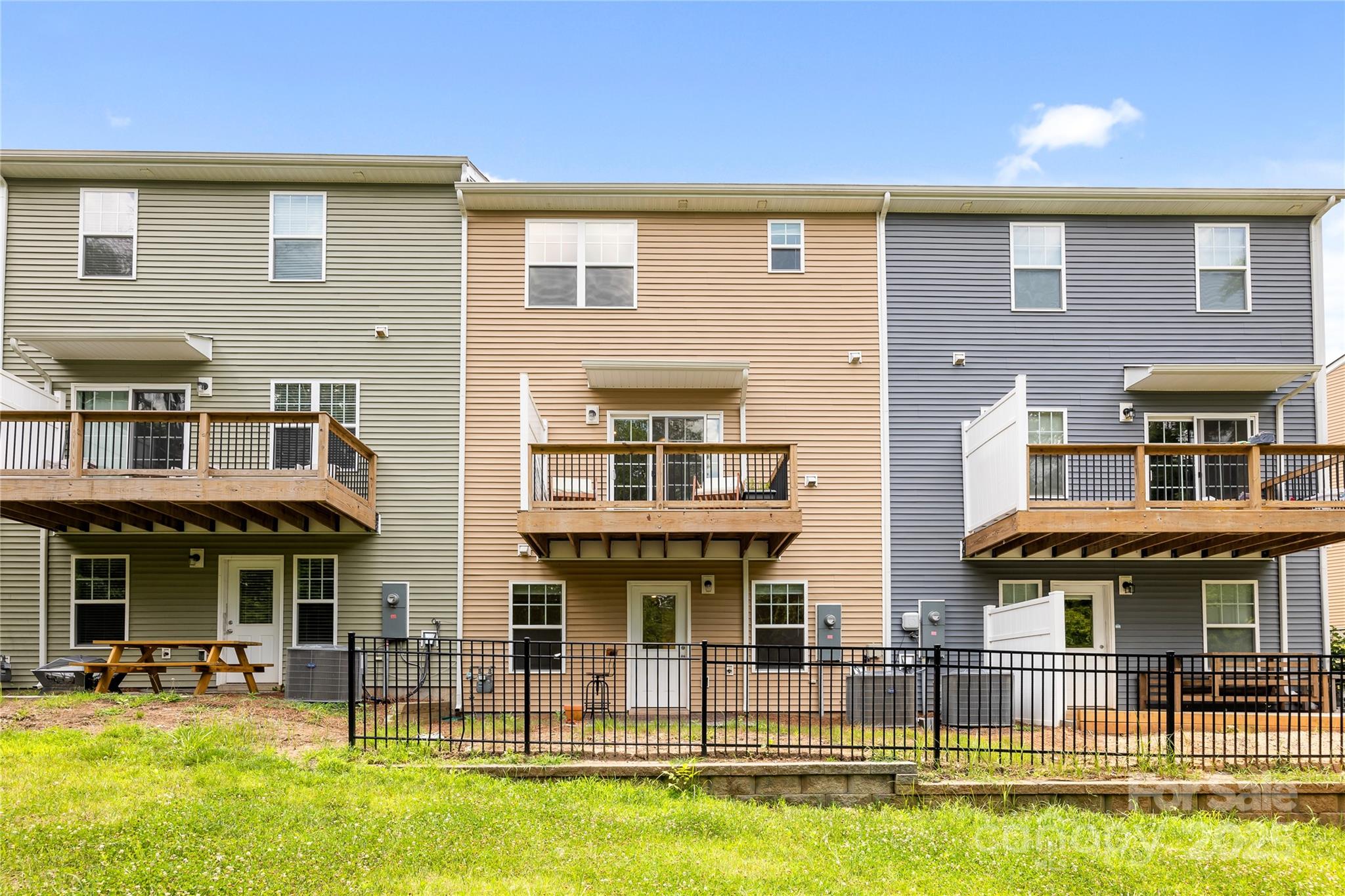 6507 Revolutionary Trail
