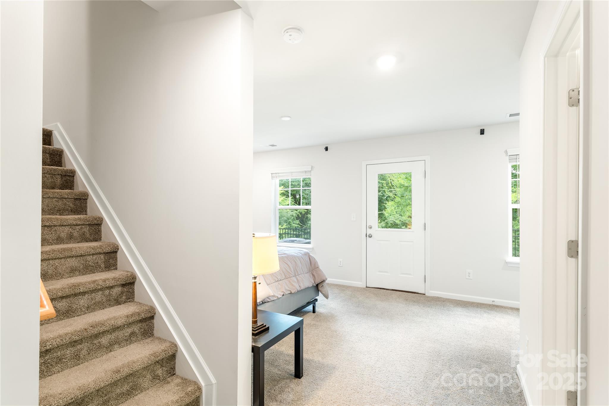 6507 Revolutionary Trail