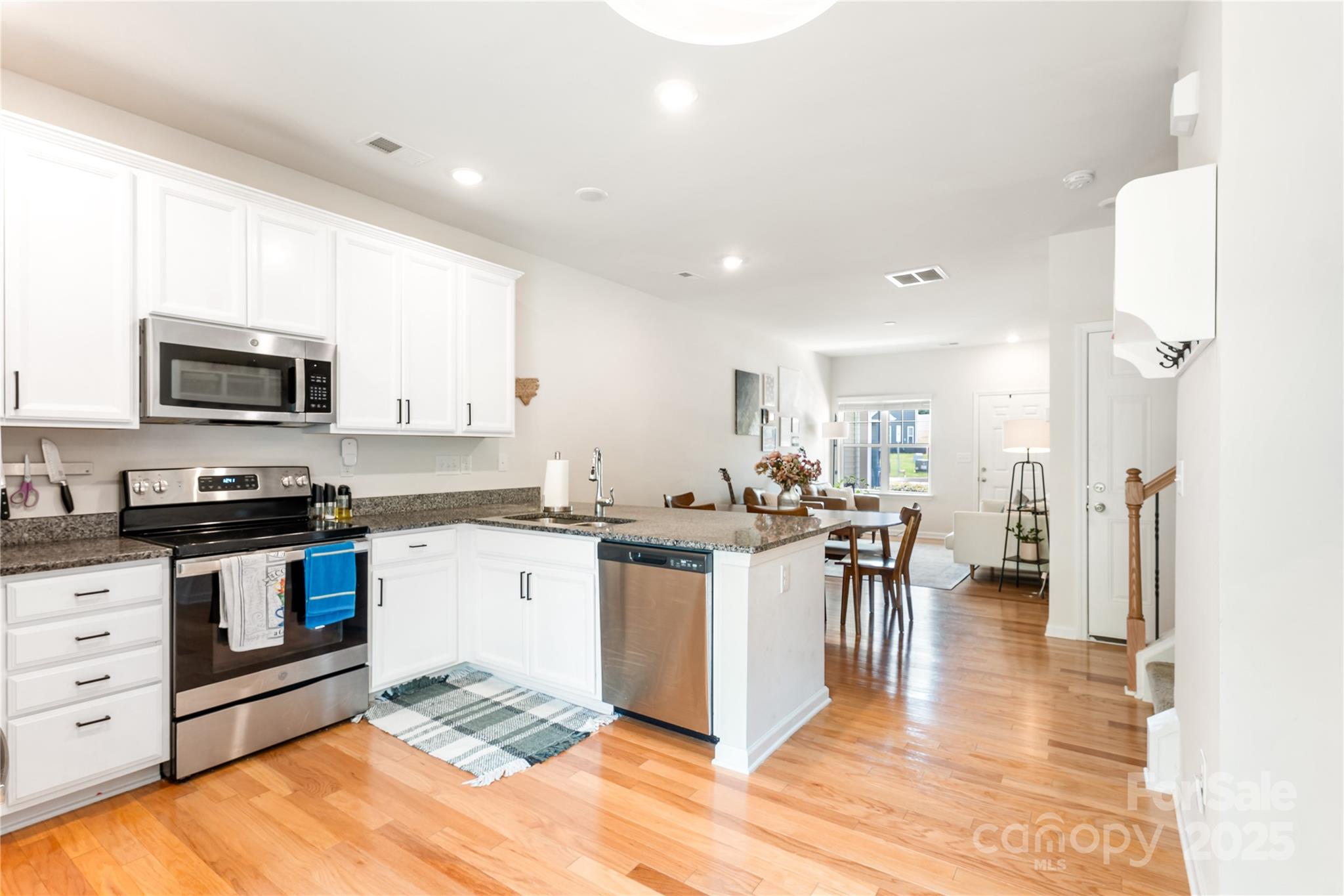 6507 Revolutionary Trail