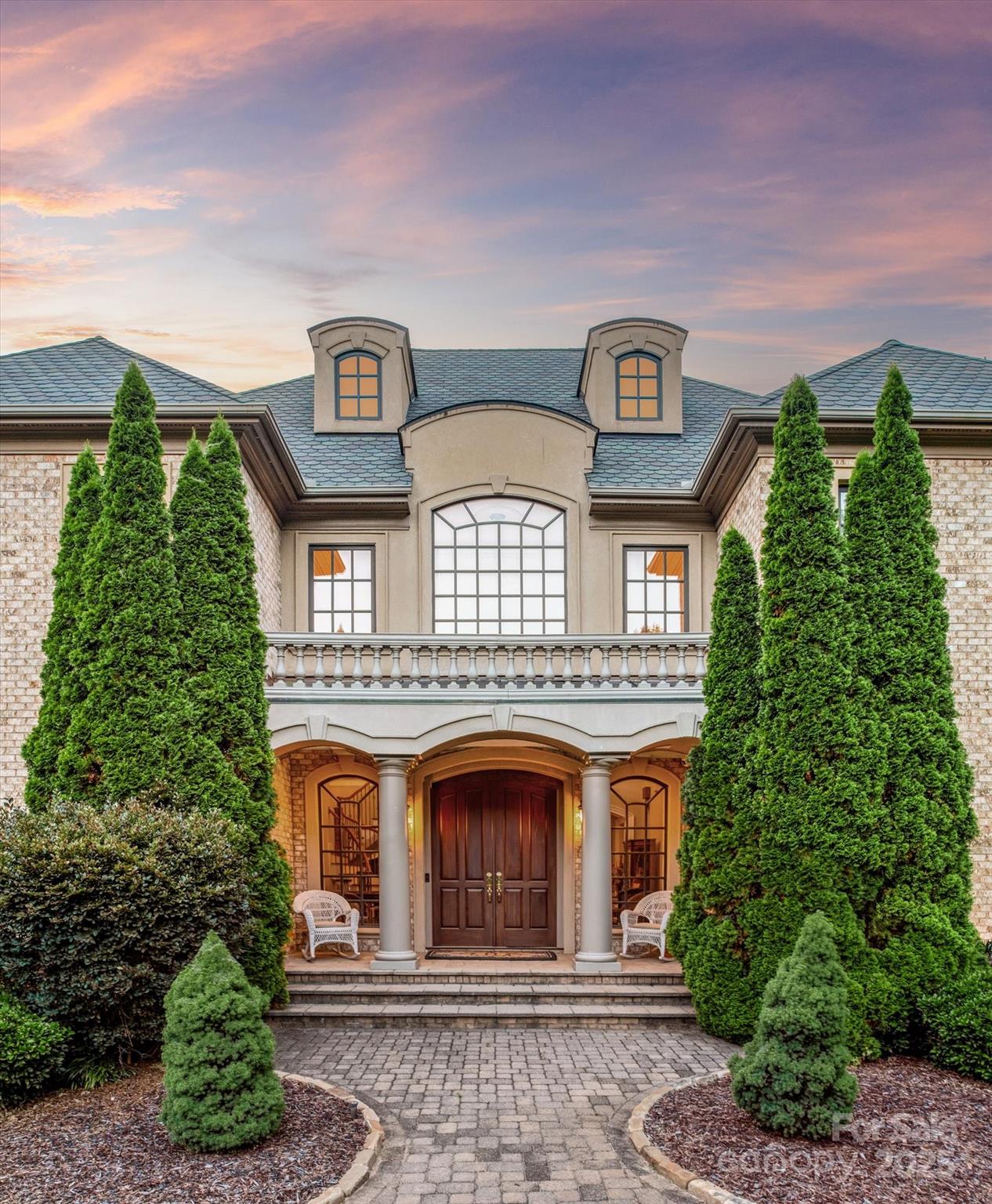 9110 Woodhall Lake Drive