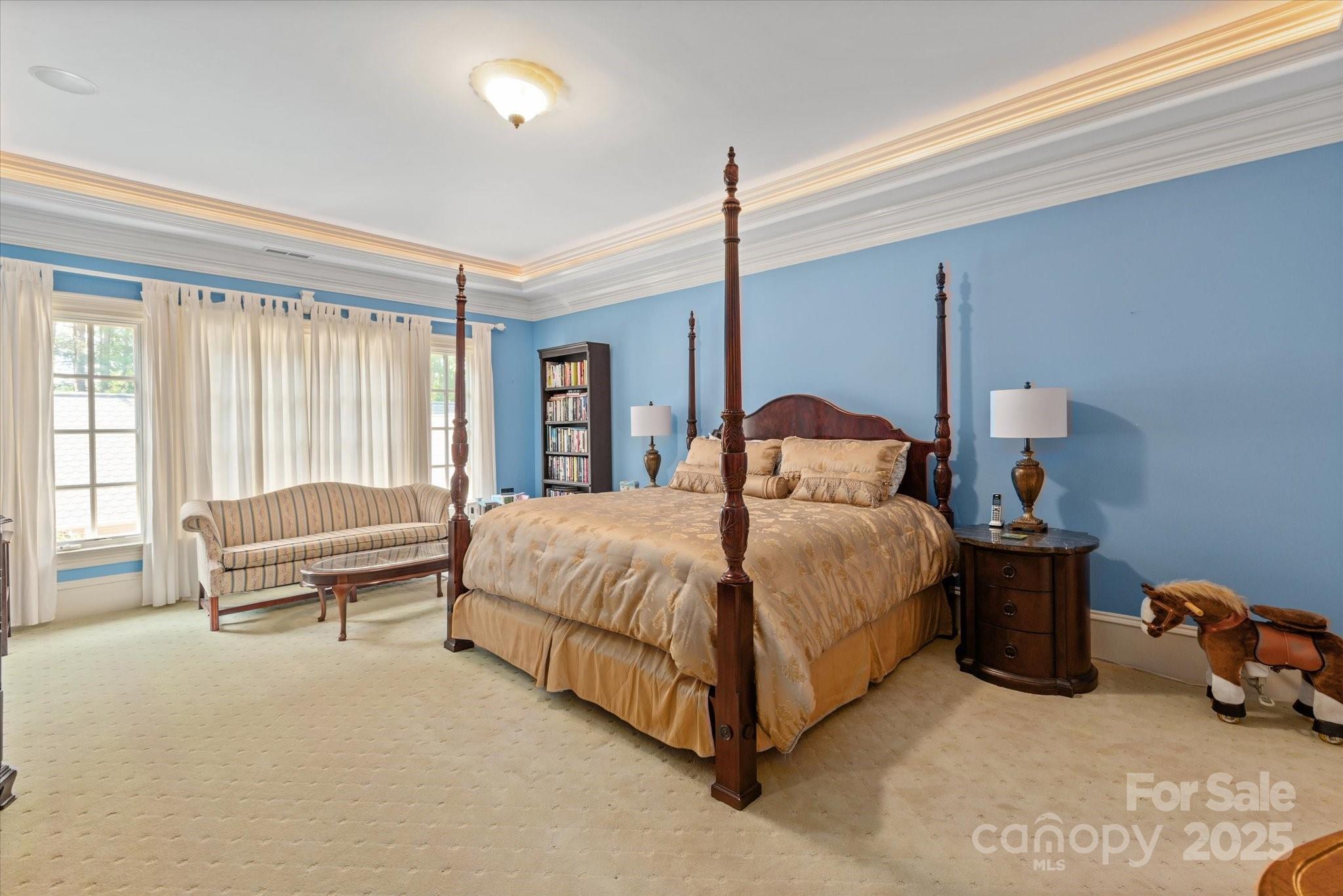 9110 Woodhall Lake Drive