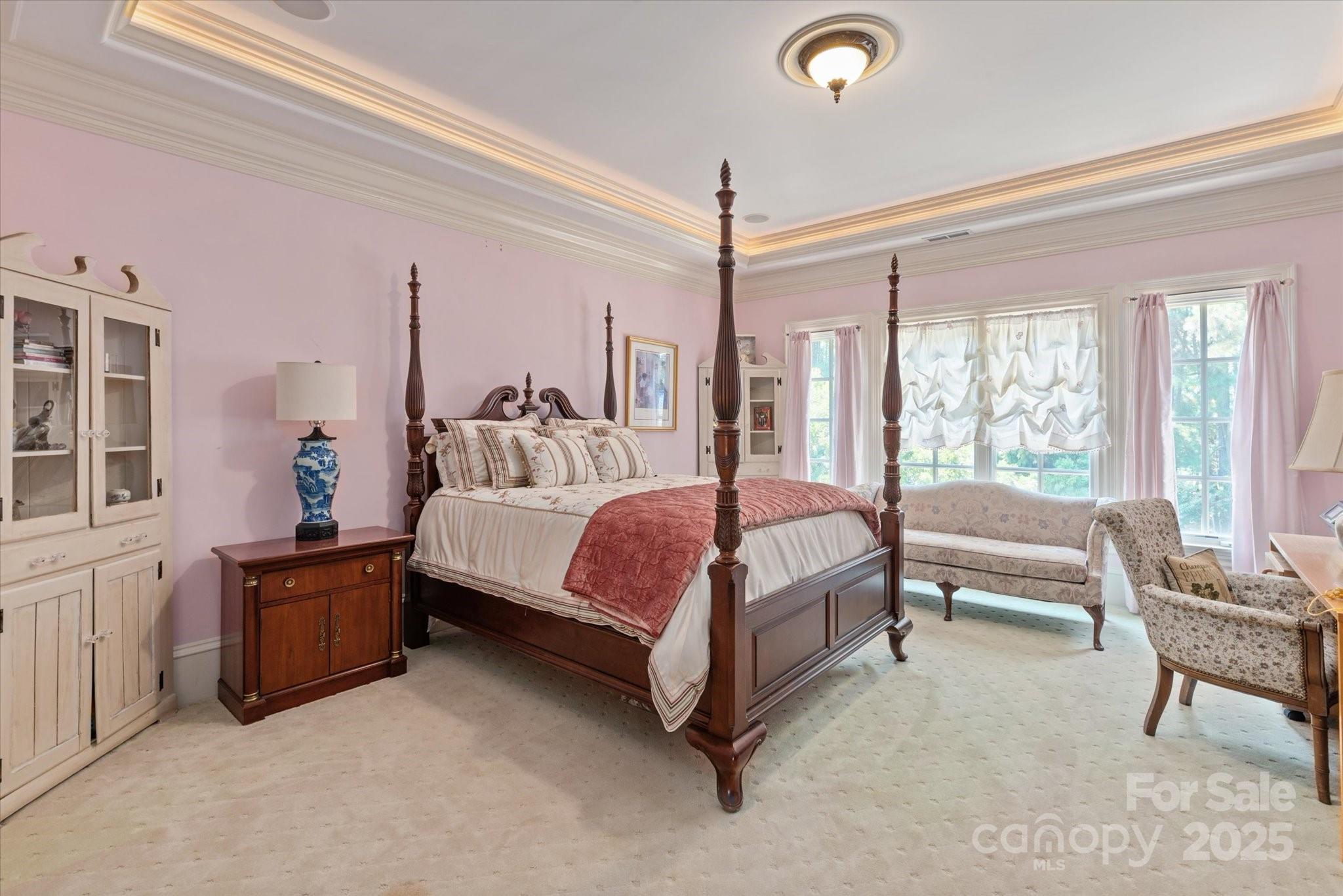 9110 Woodhall Lake Drive