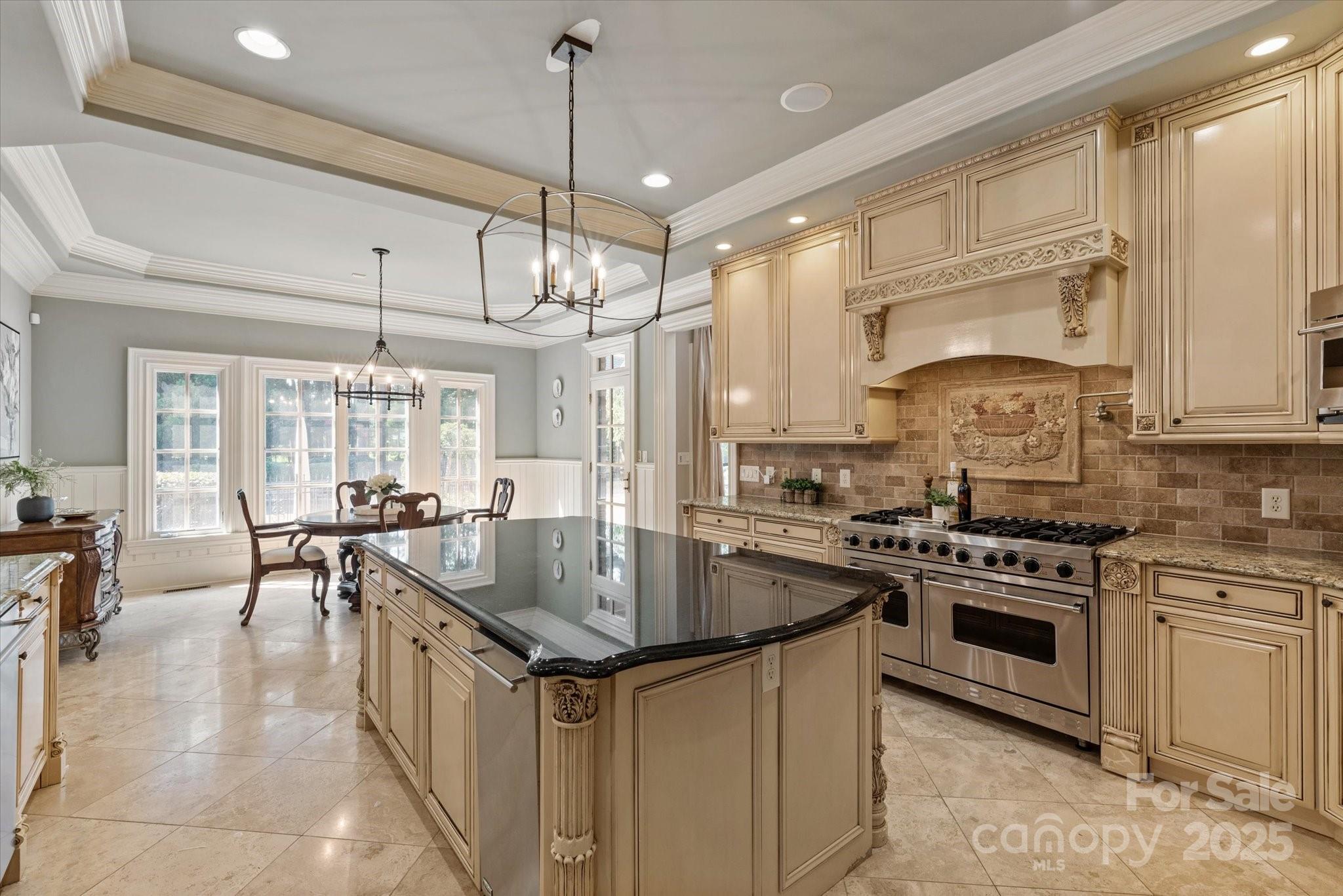 9110 Woodhall Lake Drive