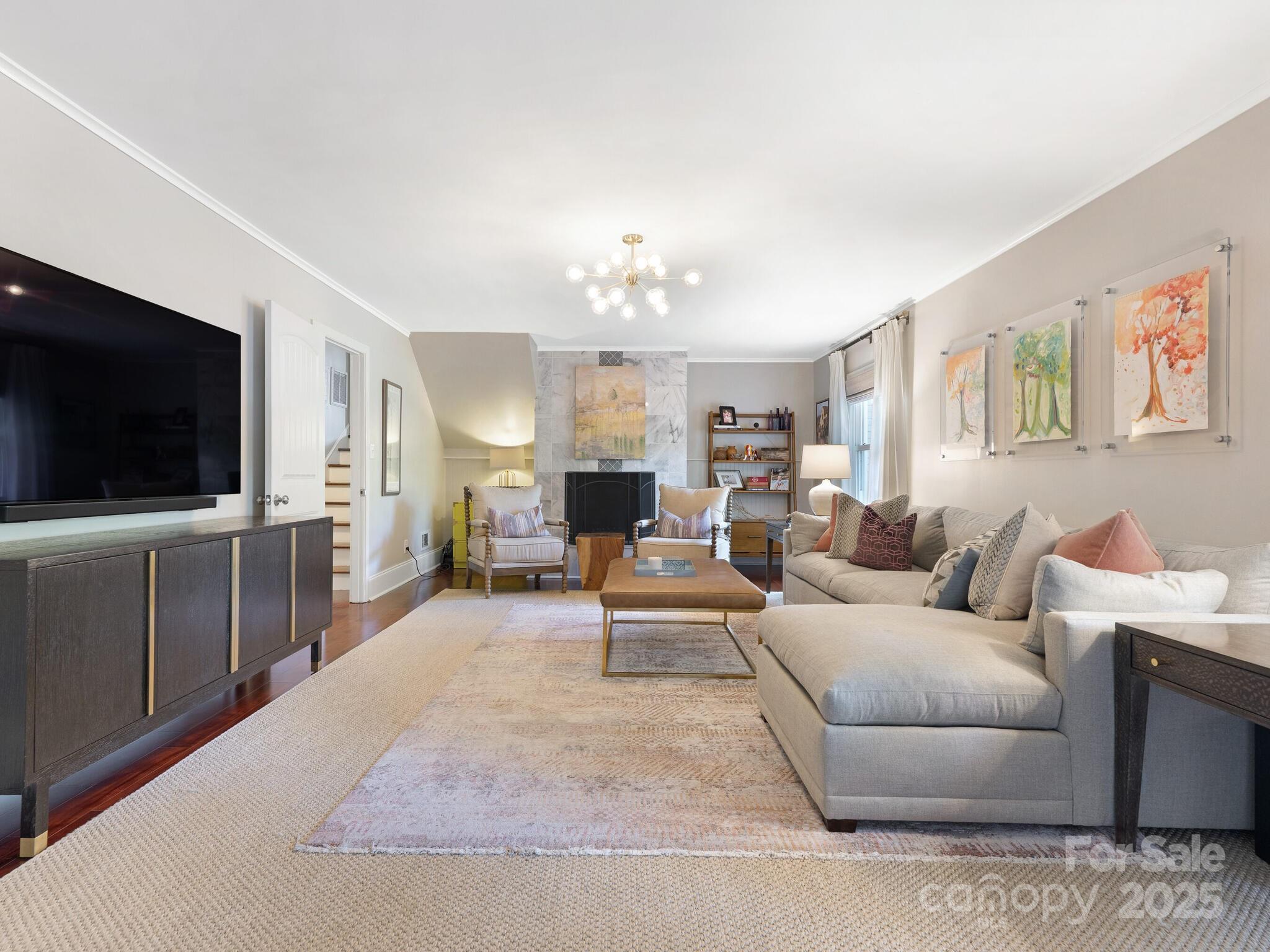 4618 Emory Lane