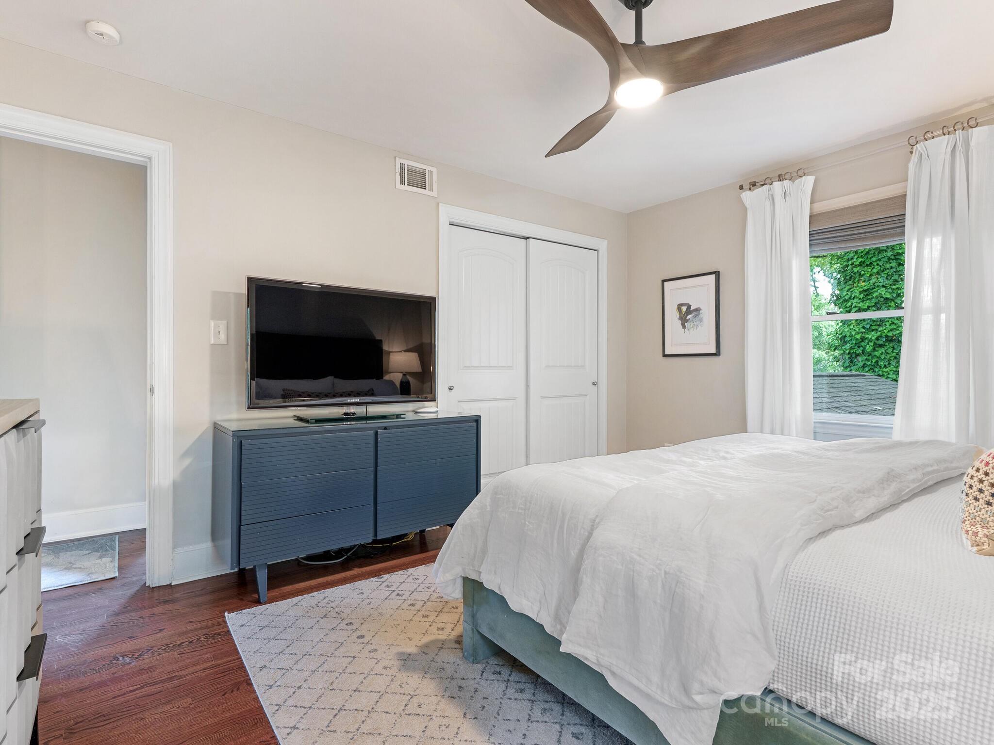 4618 Emory Lane