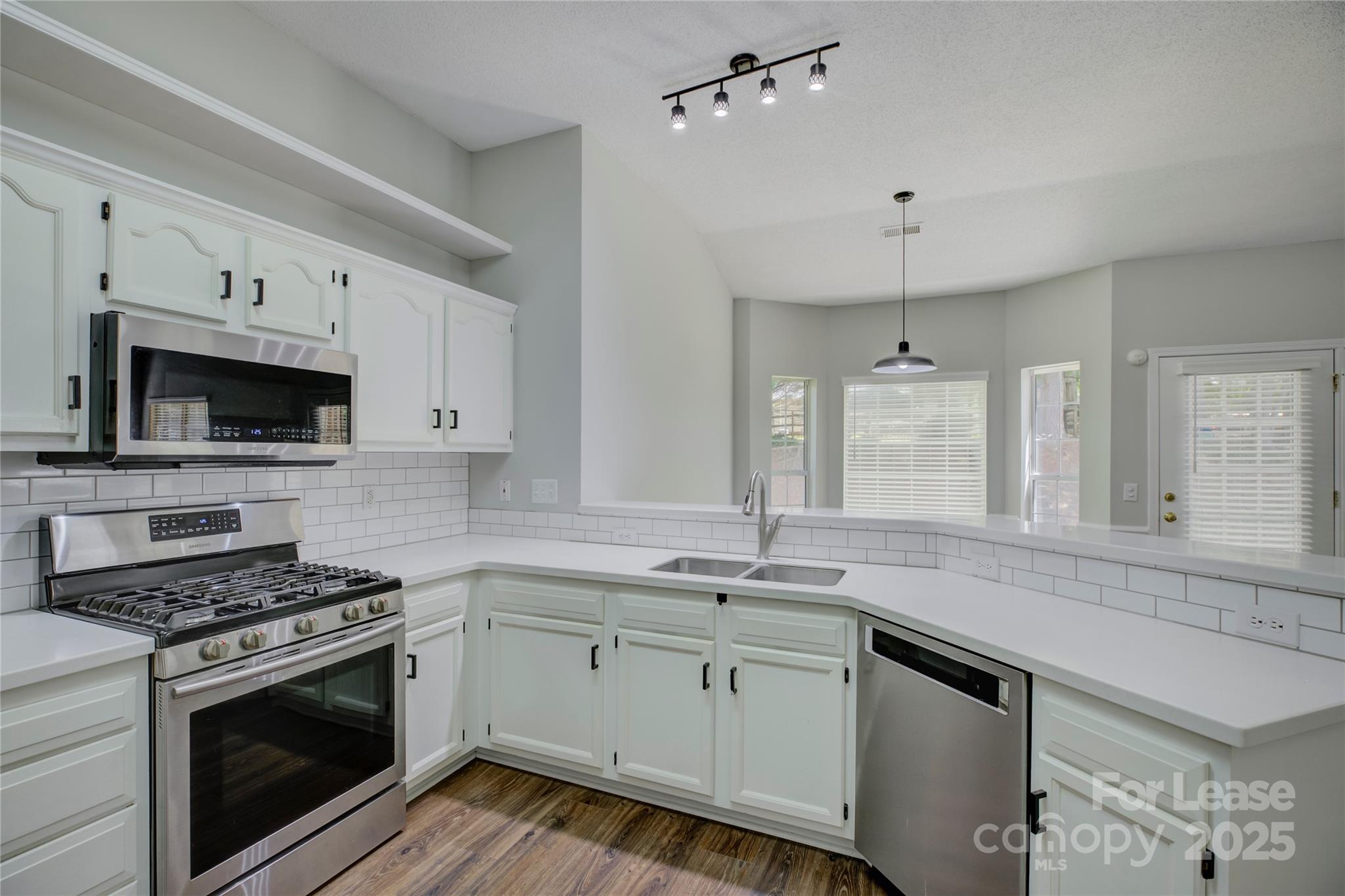 7017 Scuppernong Court
