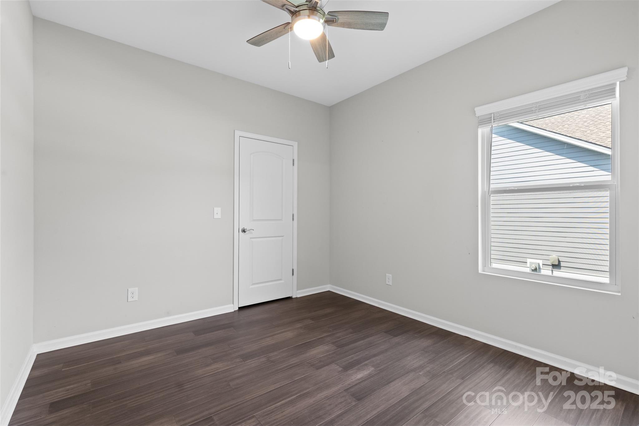 18568 Mainsail Court