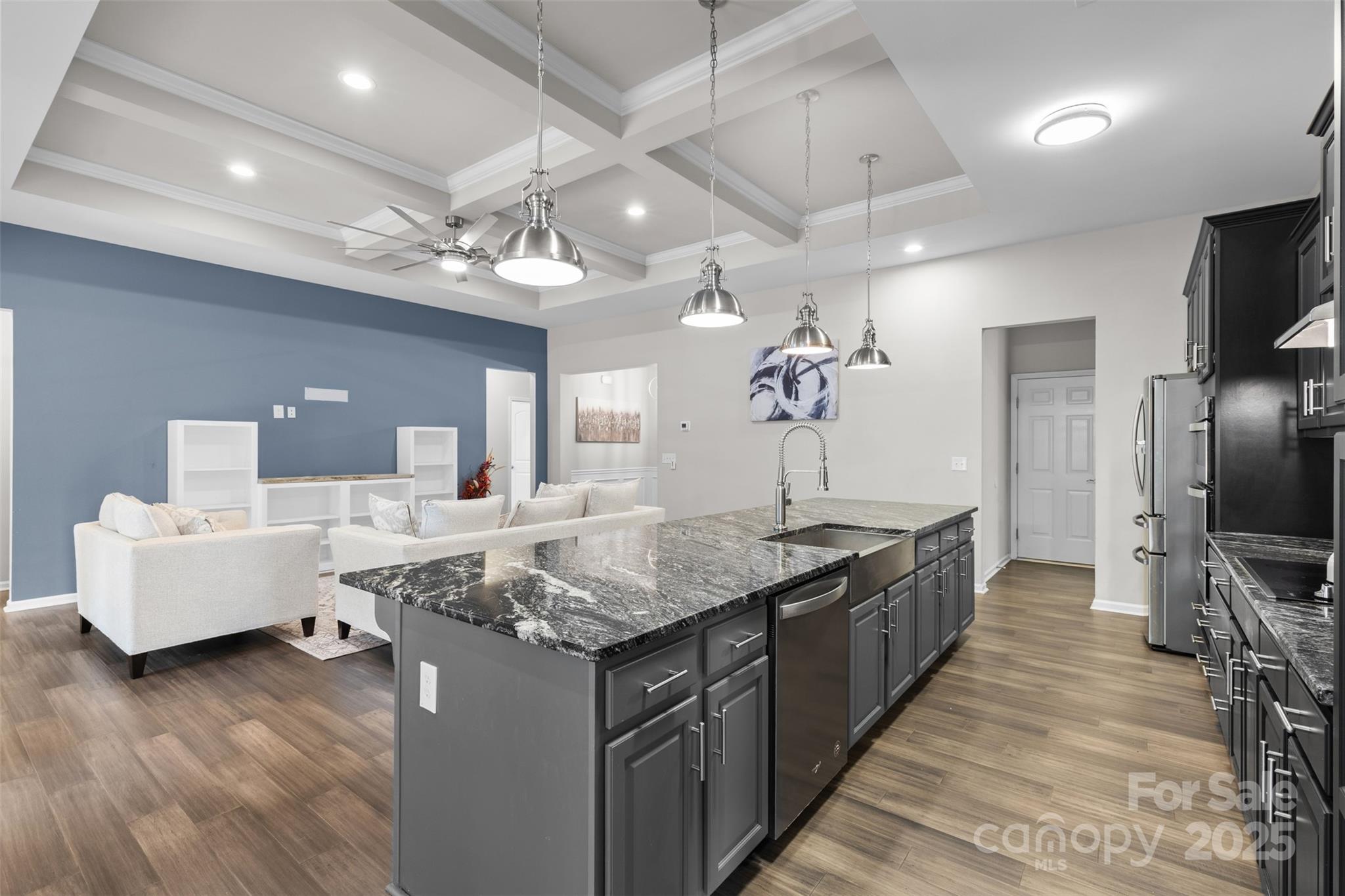 18568 Mainsail Court