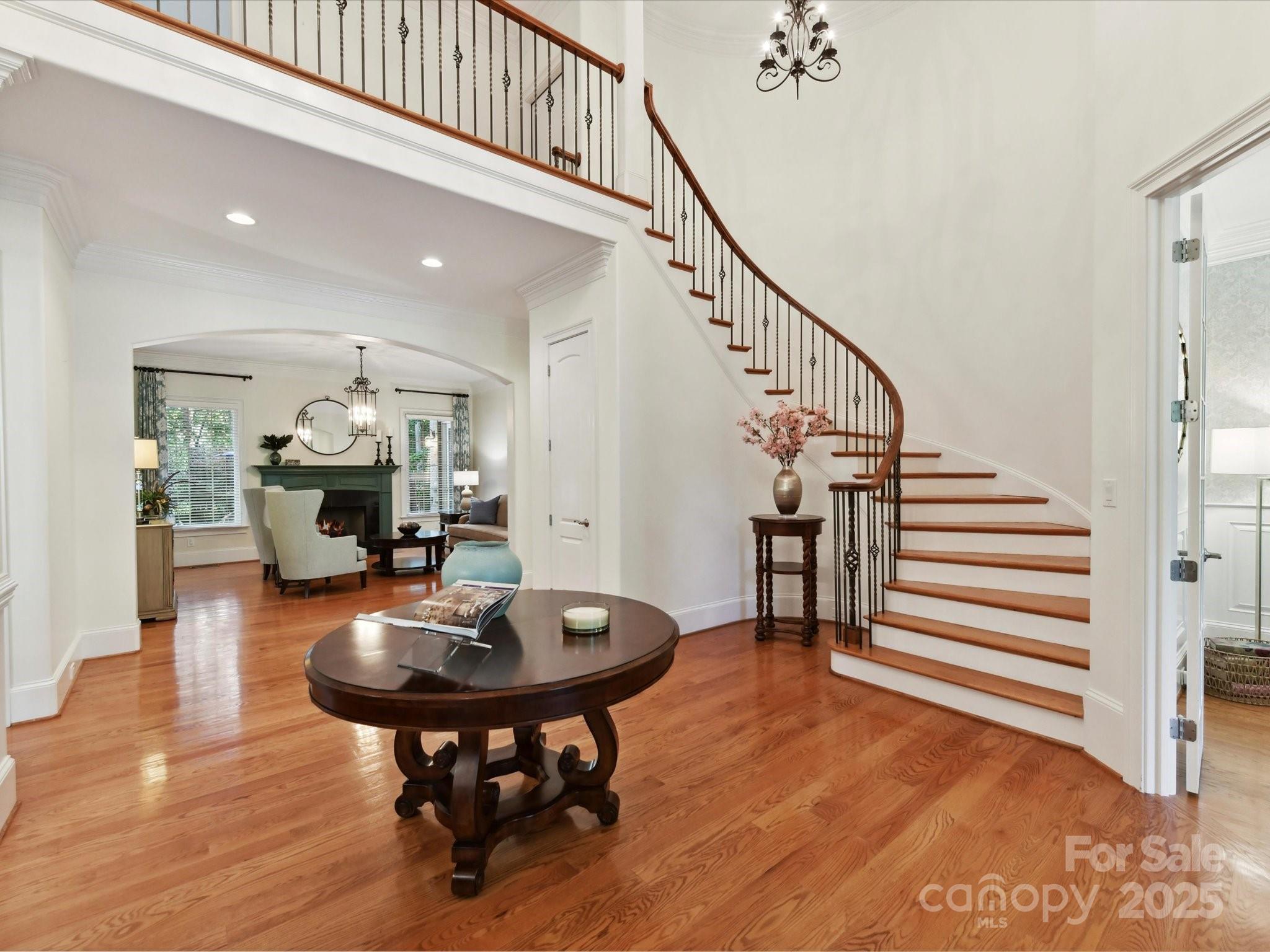 9000 Whirlaway Lane