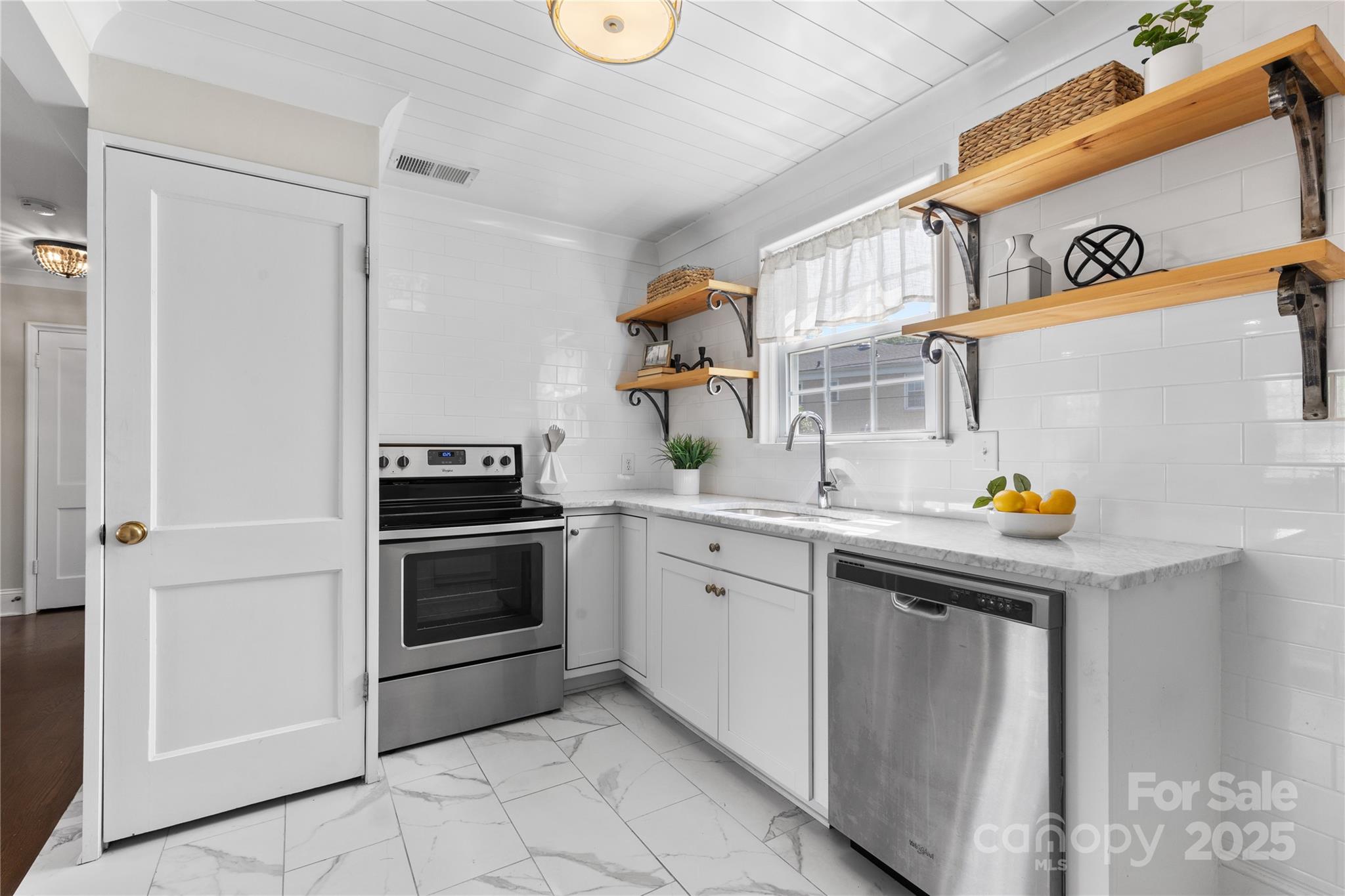 404 Wakefield Drive Unit: C