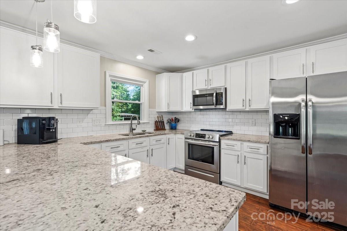 4322 Greenhaven Lane