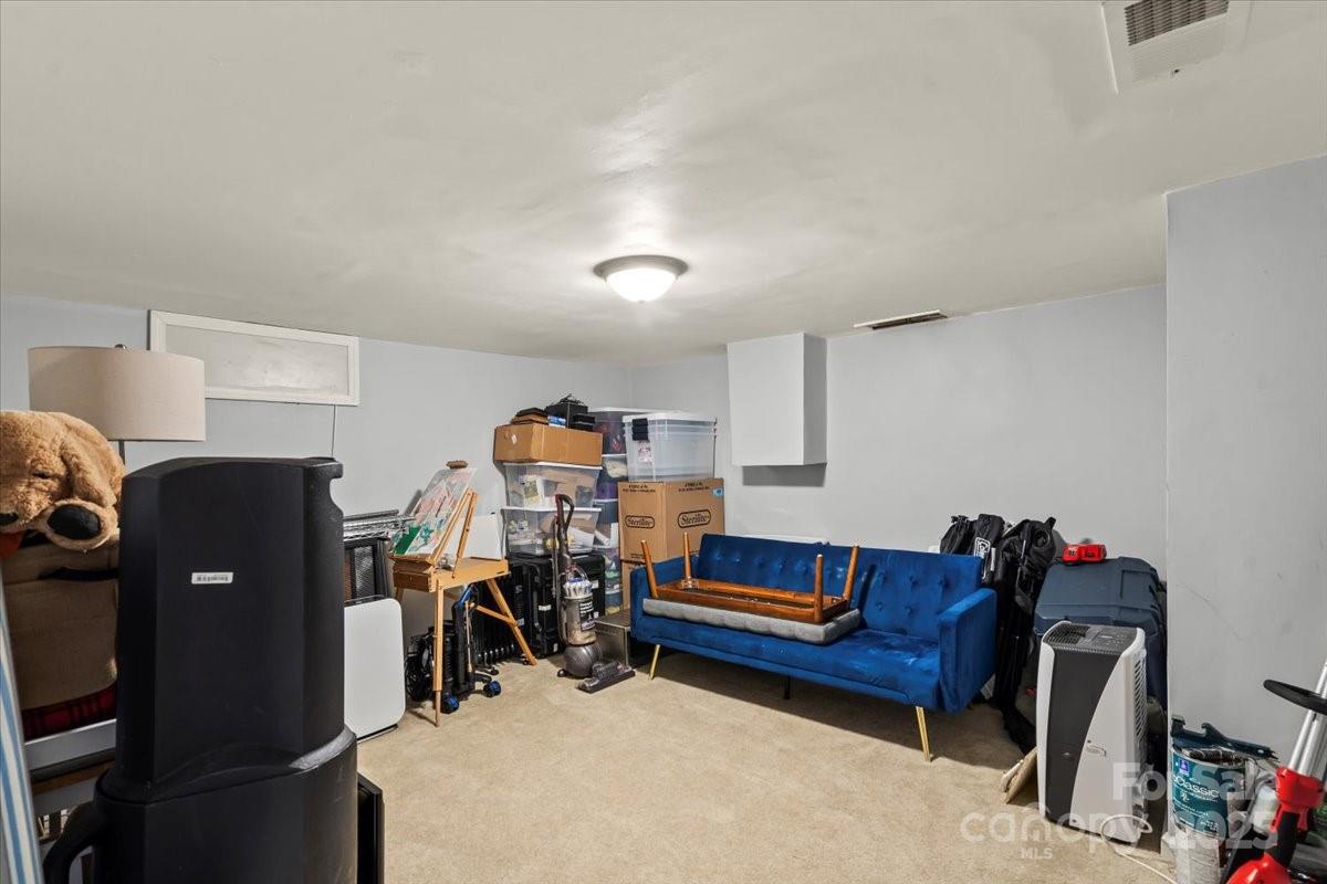 4322 Greenhaven Lane