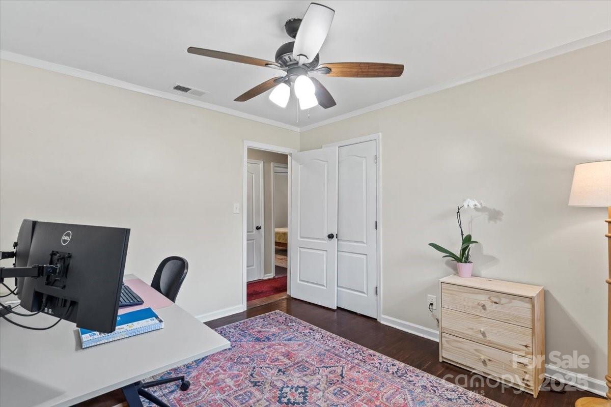 4322 Greenhaven Lane