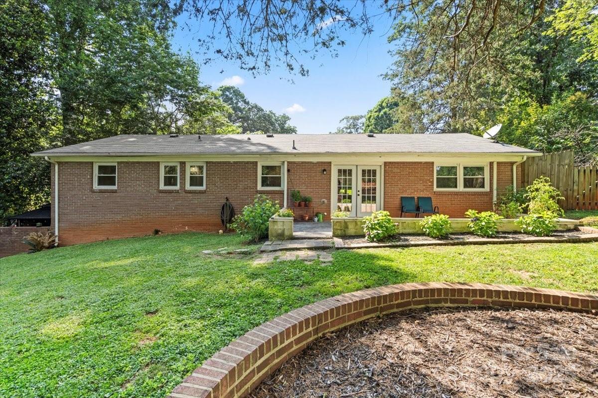 4322 Greenhaven Lane
