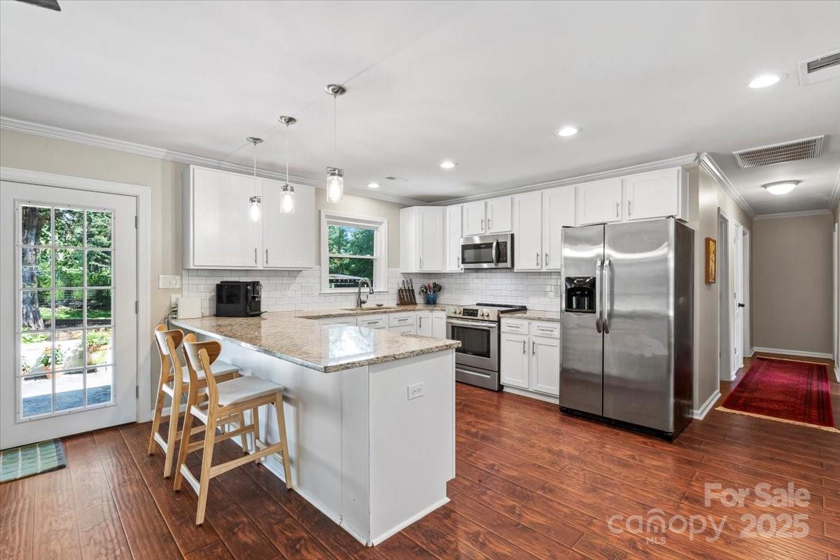 4322 Greenhaven Lane