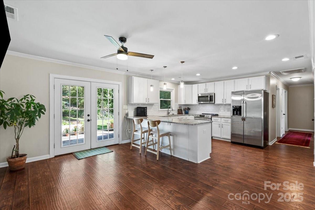 4322 Greenhaven Lane