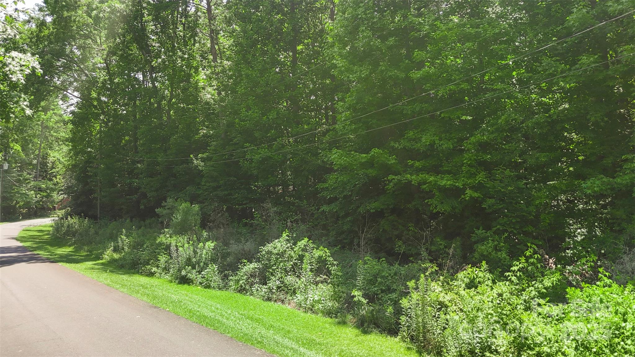 14133 Woodhurst Lane