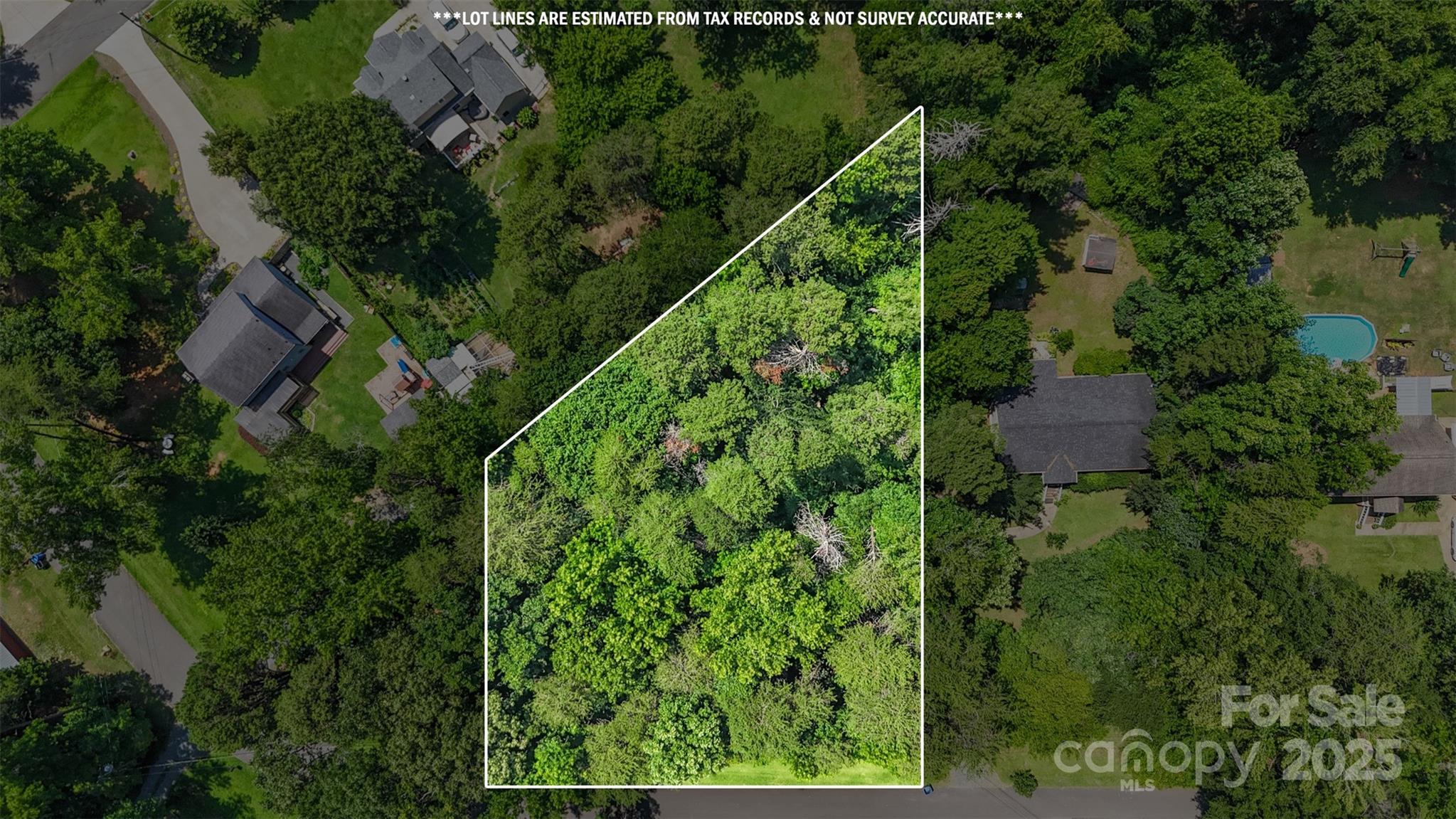 14133 Woodhurst Lane