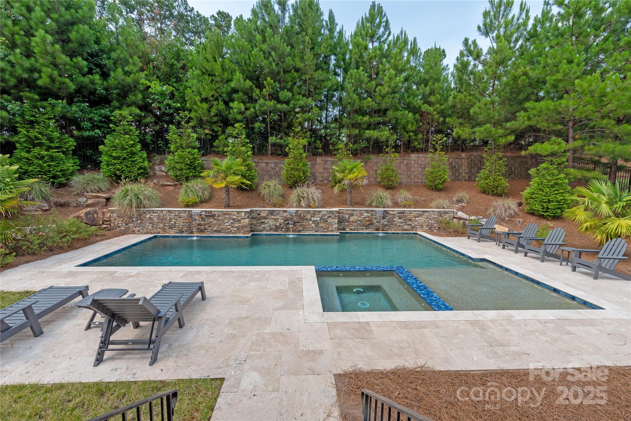 221 N Centurion Lane